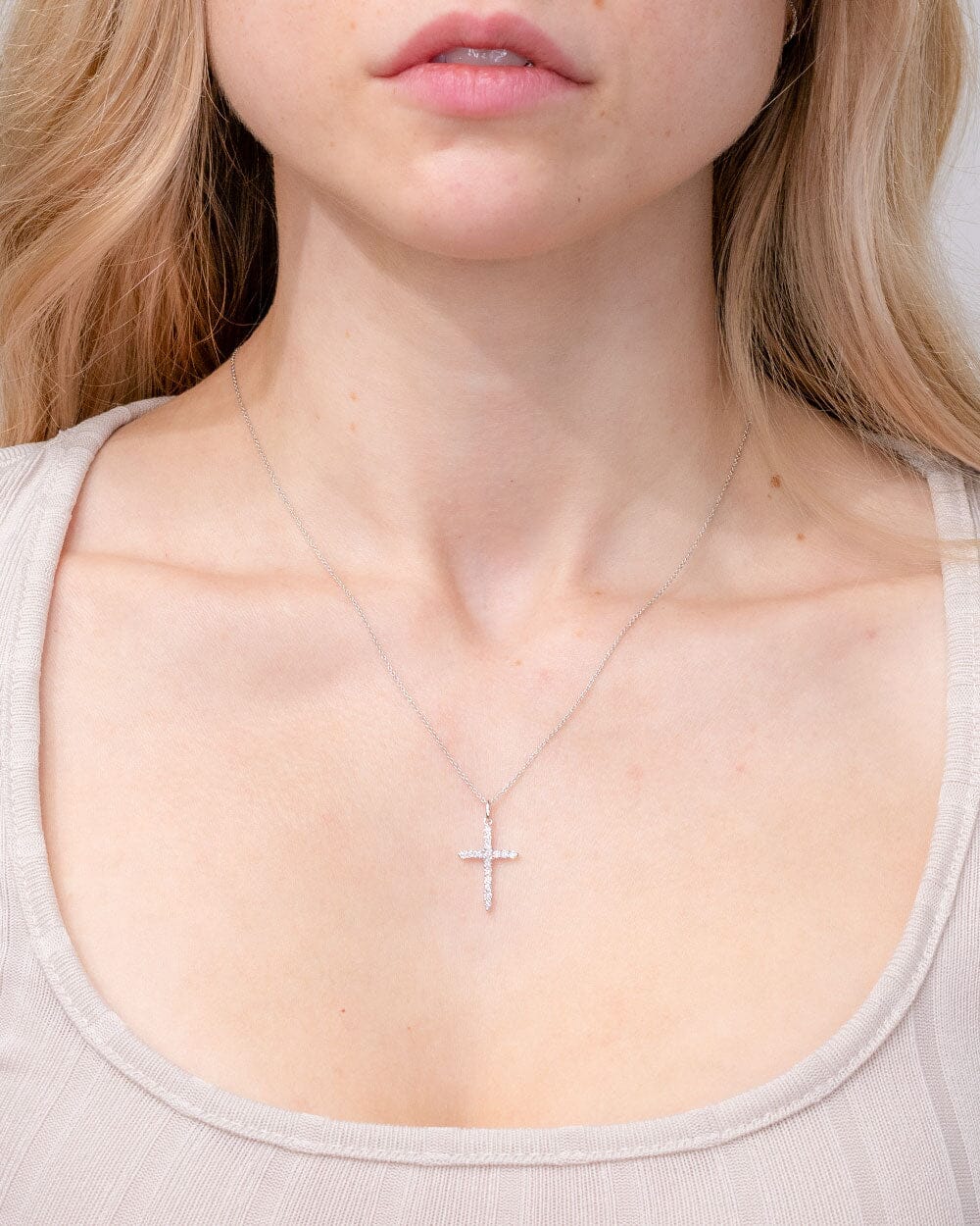 0.31CT Round Moissanite Cross Necklace
