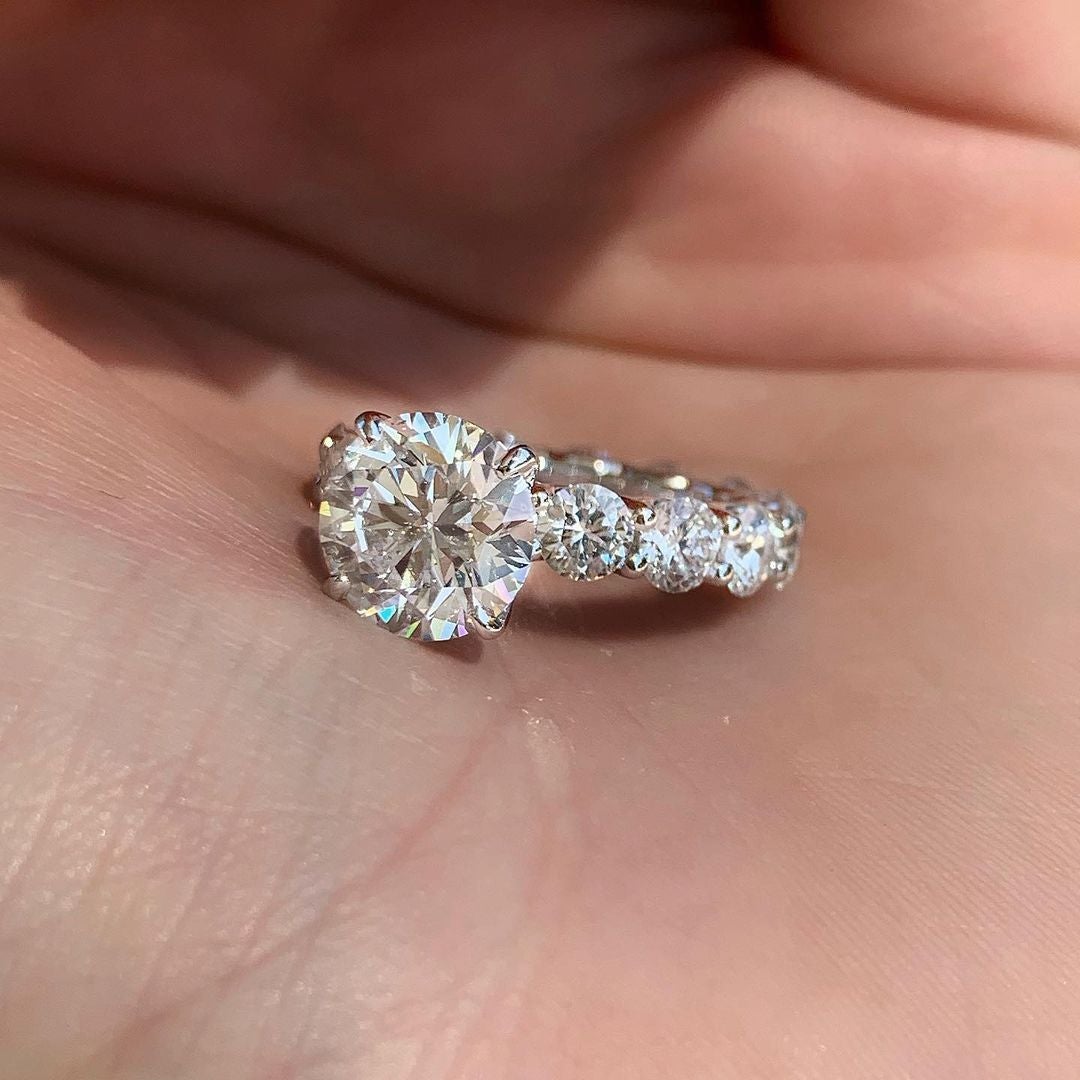 1.40CT Round Cut Moissanite Unique Engagement Ring