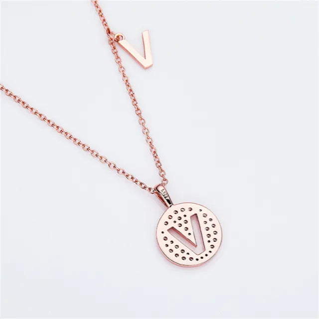 \ V \" Letter Moissanite Diamond Necklace for Women"