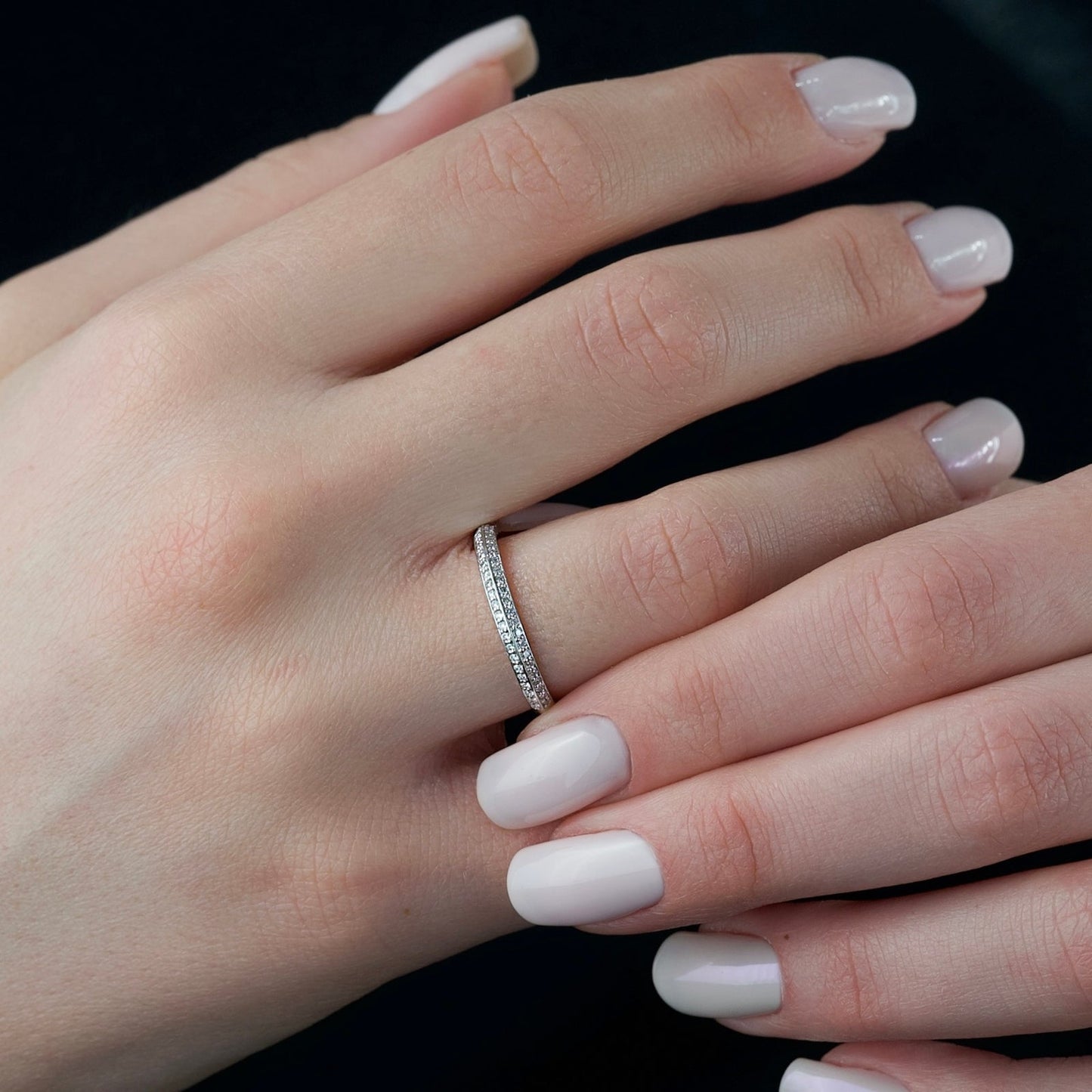 0.25 TCW Round Moissanite Double Row Wedding Band