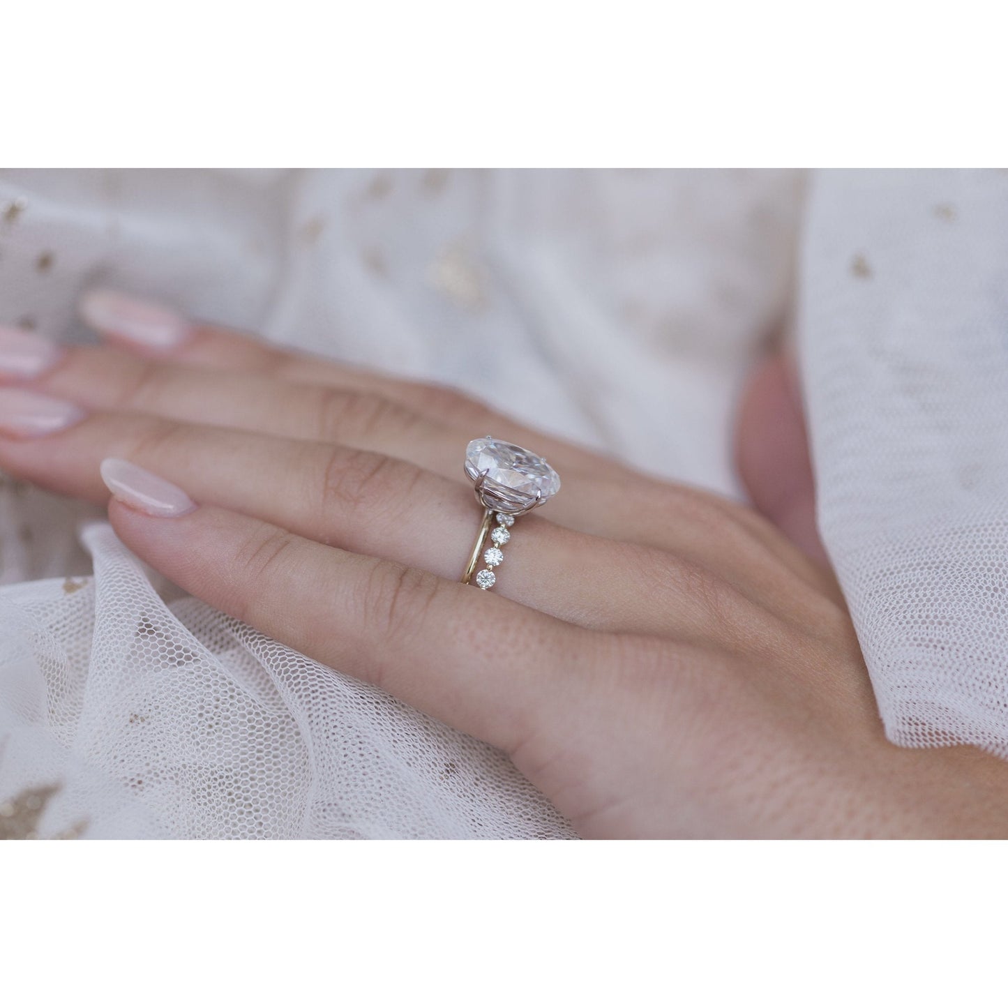 4.0CT Oval Cut Moissanite Hidden Halo Engagement Ring