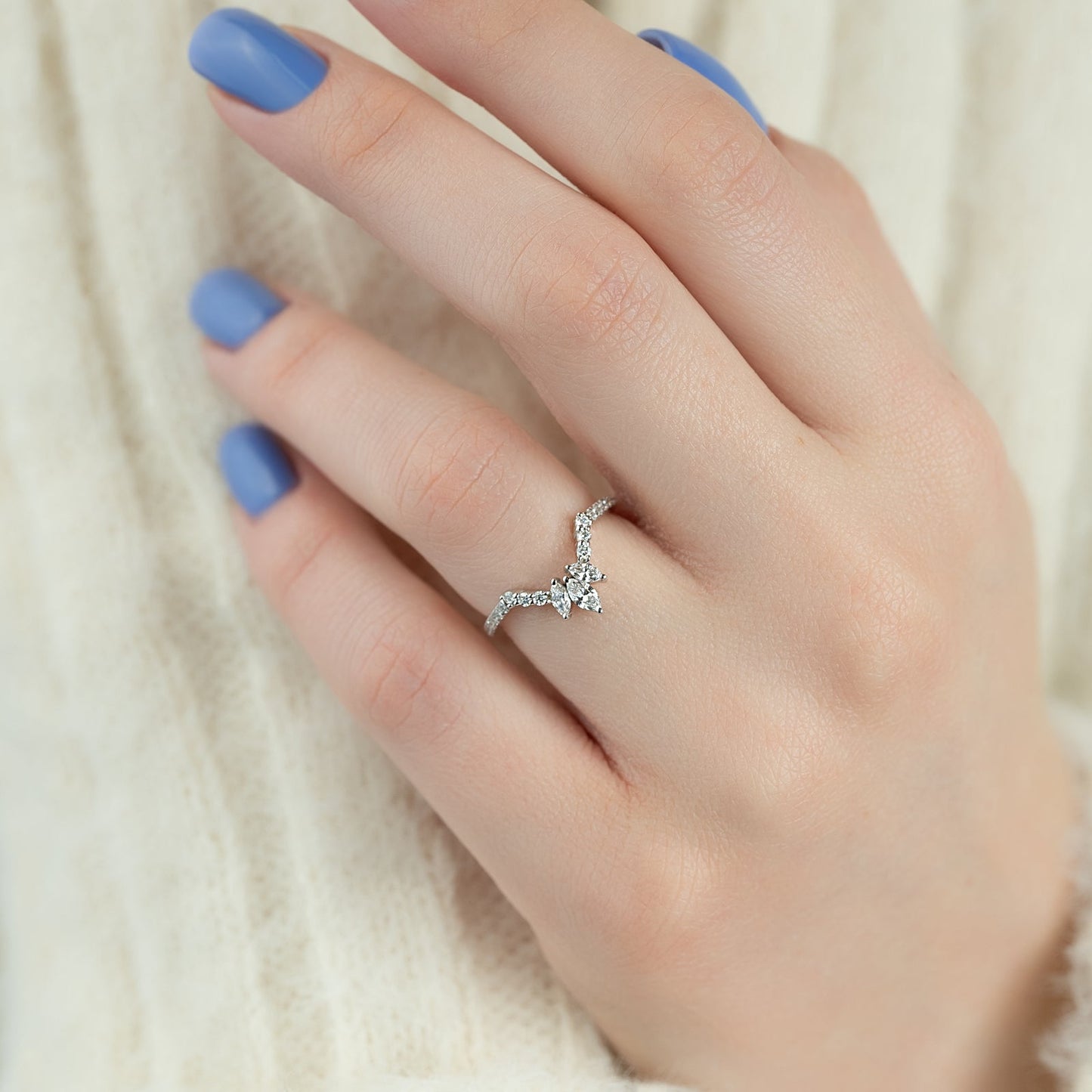 0.40 TCW Marquise & Round Moissanite Curved Wedding Band
