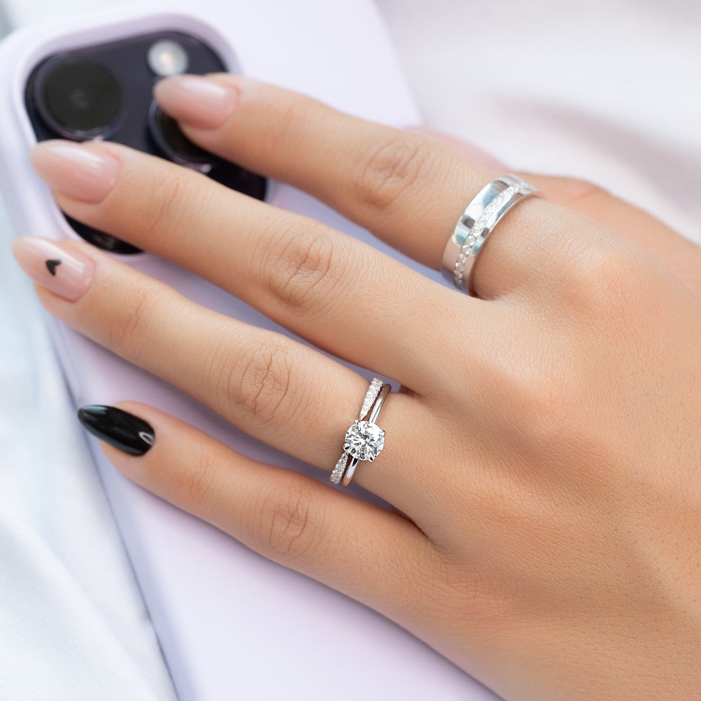 1.0 CT Round Moissanite Solitaire Engagement Ring