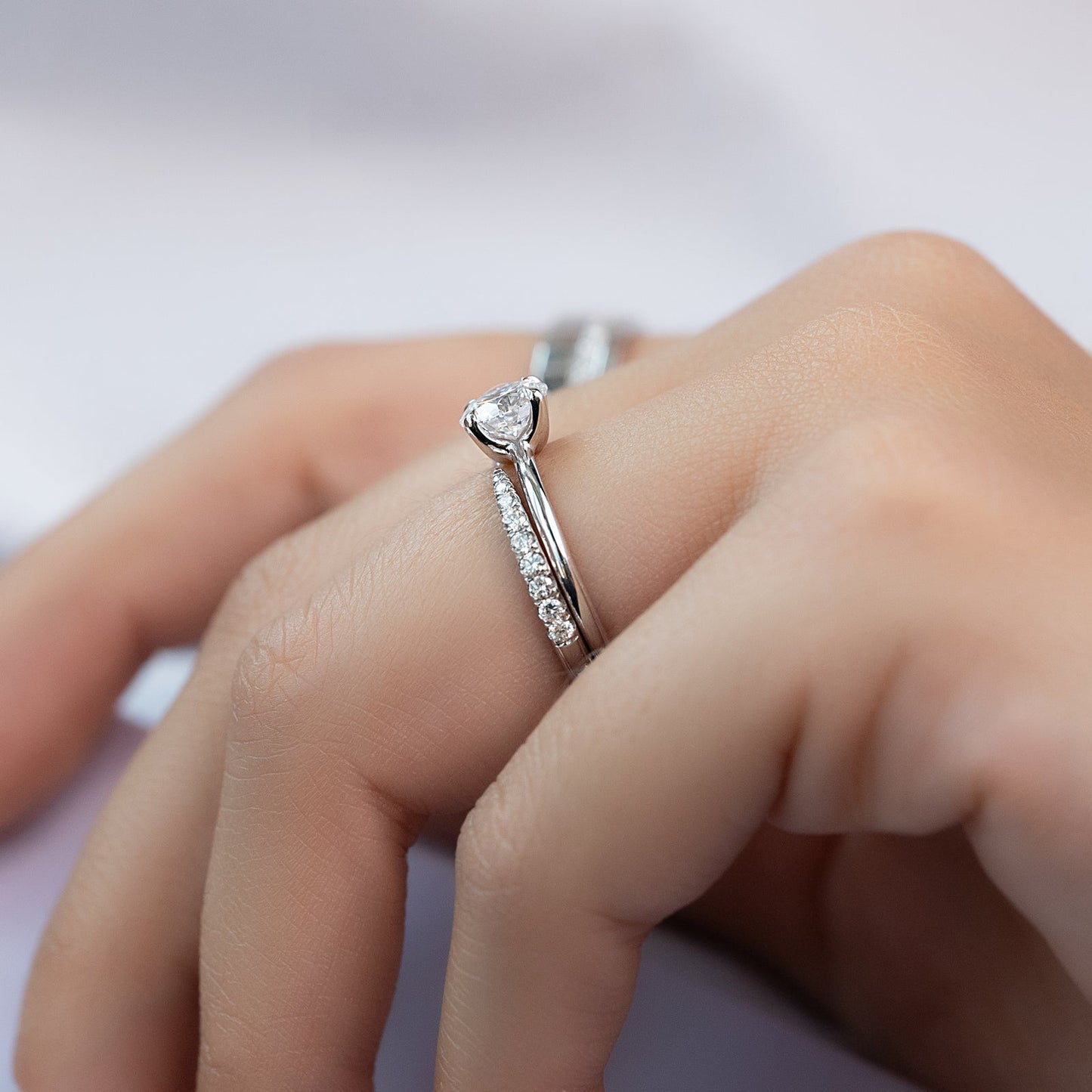 1.0 CT Round Moissanite Solitaire Engagement Ring