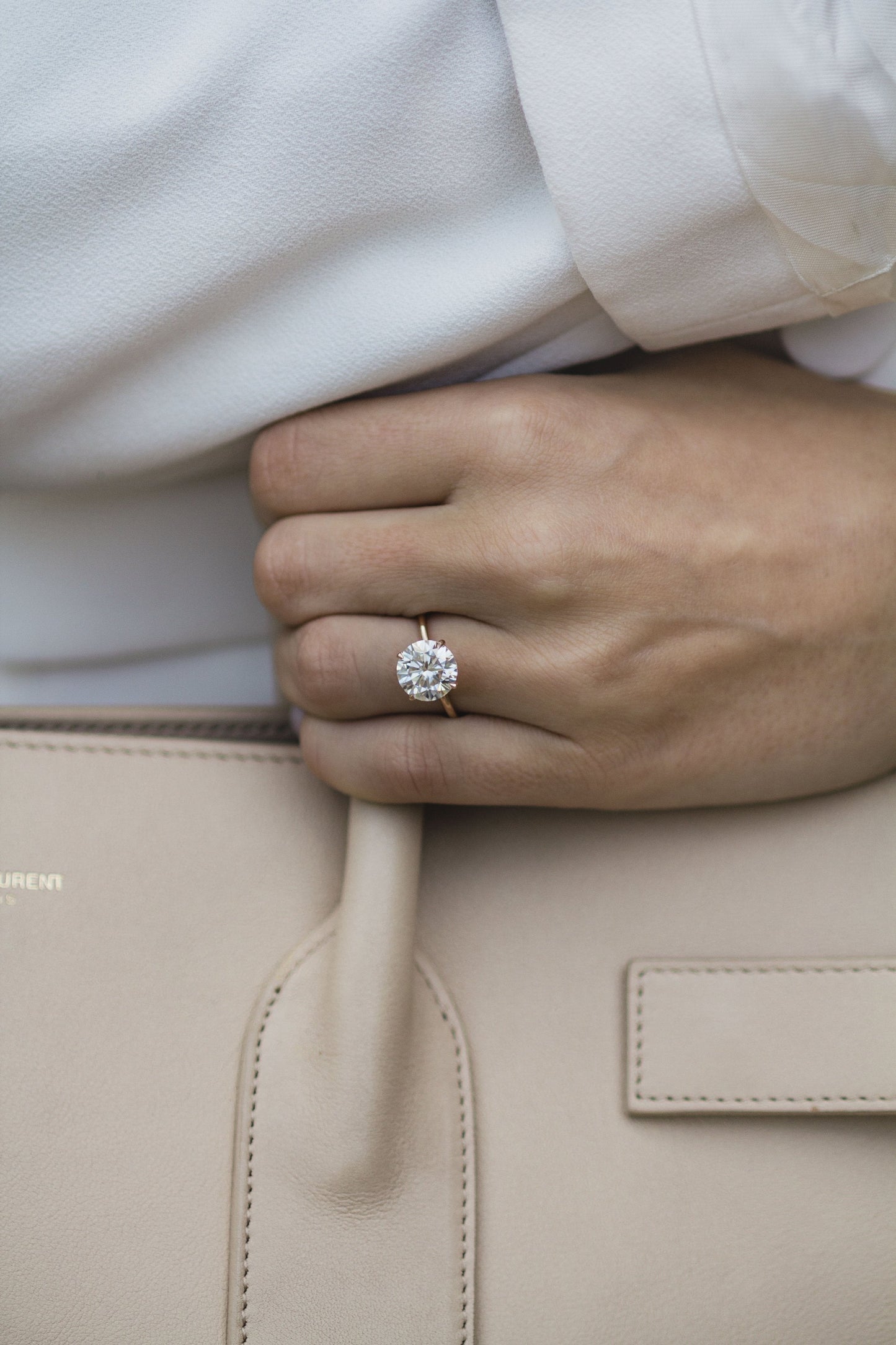 3.0CT Round Cut Solitaire Moissanite Diamond Engagement Ring