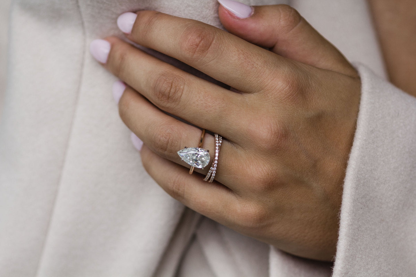 3.0CT-5.0CT Pear Cut Solitaire Moissanite Diamond Engagement Ring