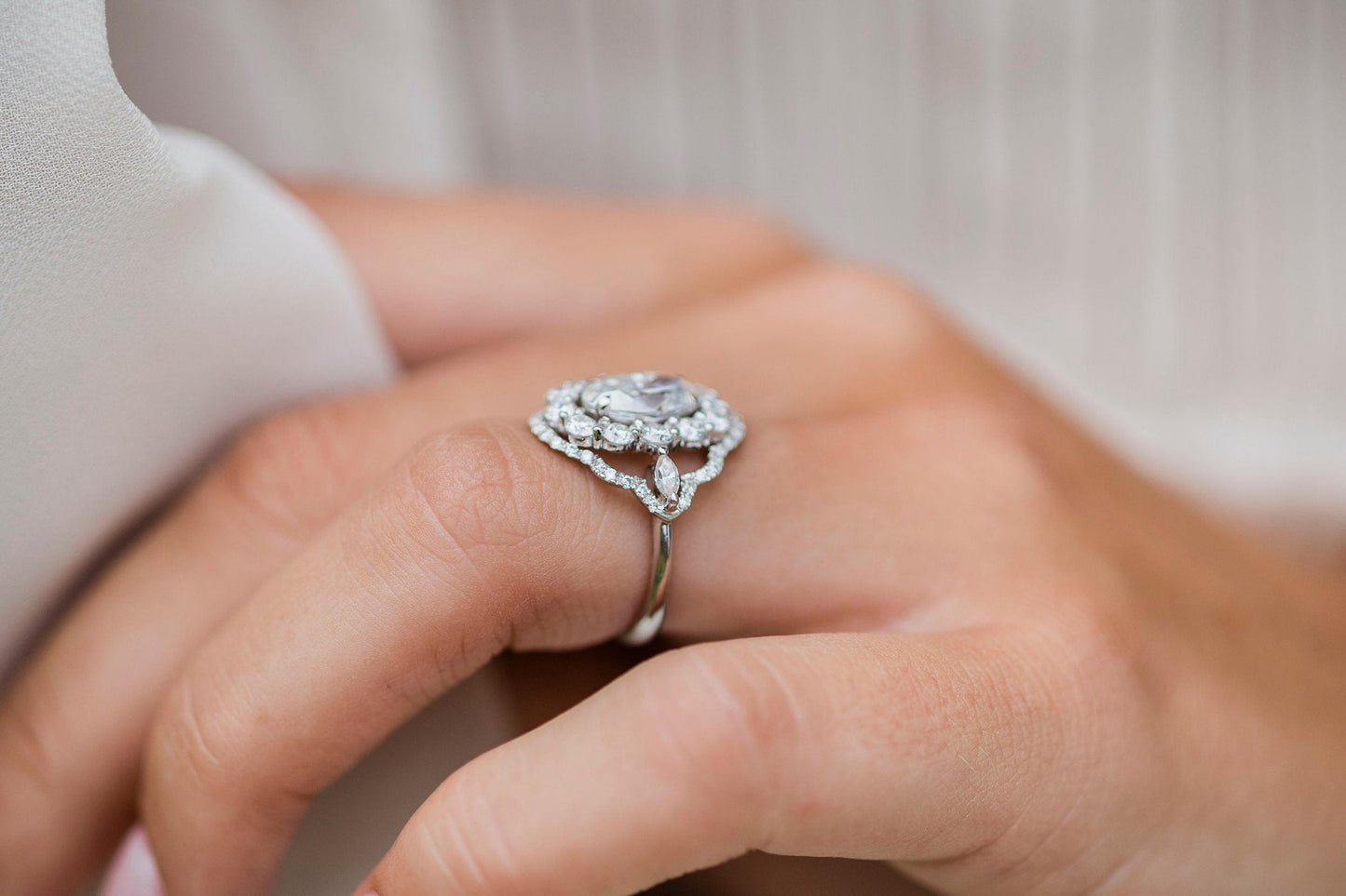 1.85 CT- 3.85 CT Oval Art Deco Halo Moissanite Engagement Ring