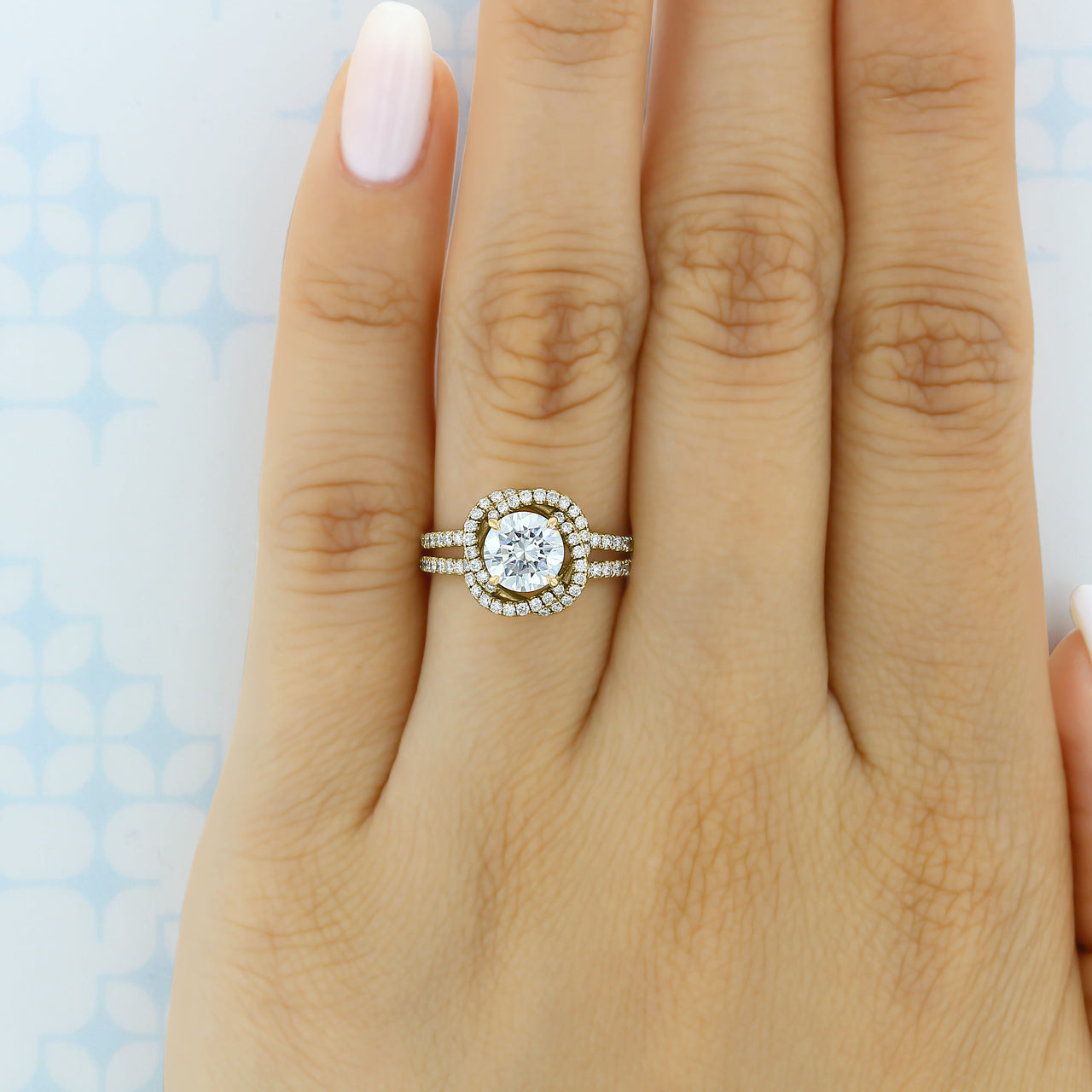 1.0 ct Round cut Halo Moissanite Engagement Ring