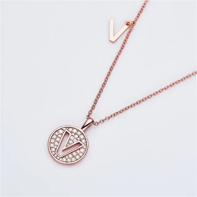 \ V \" Letter Moissanite Diamond Necklace for Women"