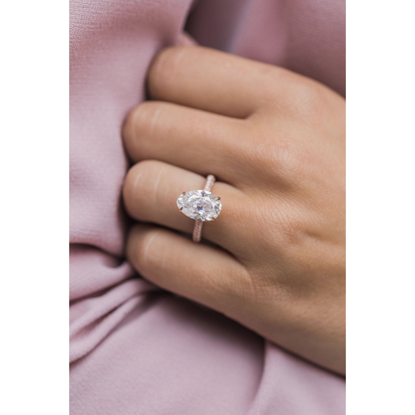 3.2 CT Pear Cut Moissanite solitaire Engagement Ring