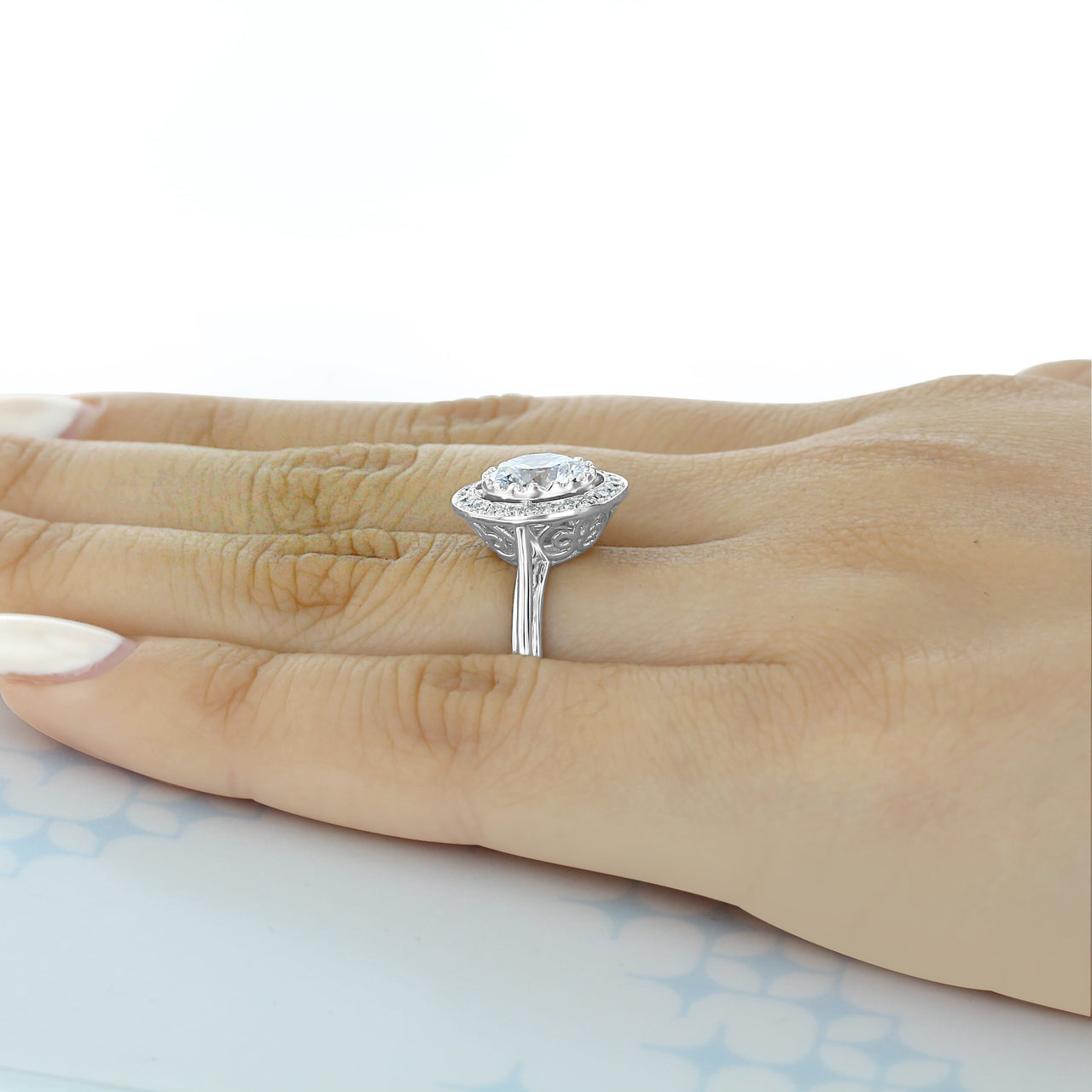 2.0 ct  Round  cut round  Halo   Moissanite solitaire  Engagement Ring