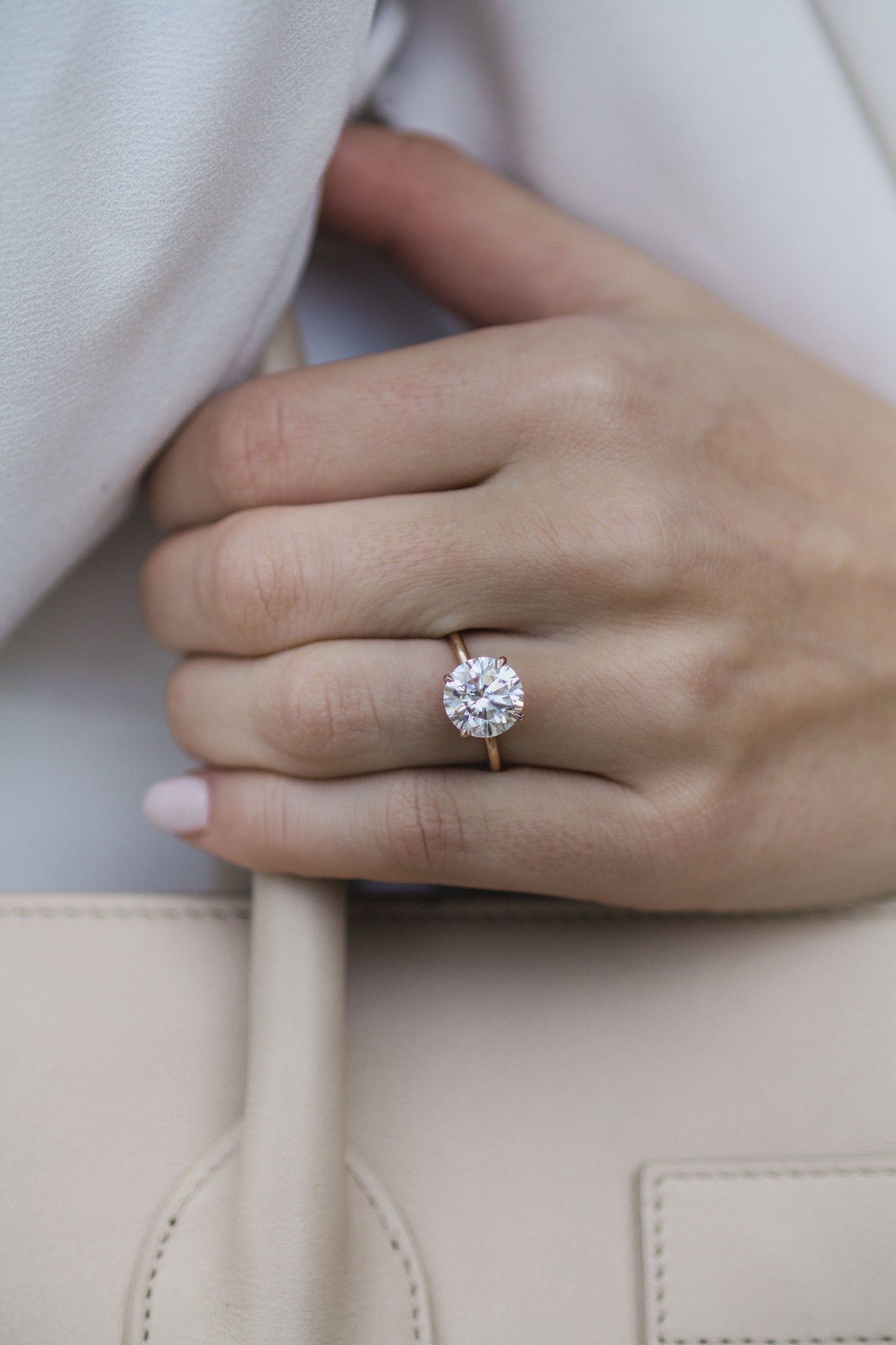 3.0CT Round Cut Solitaire Moissanite Diamond Engagement Ring