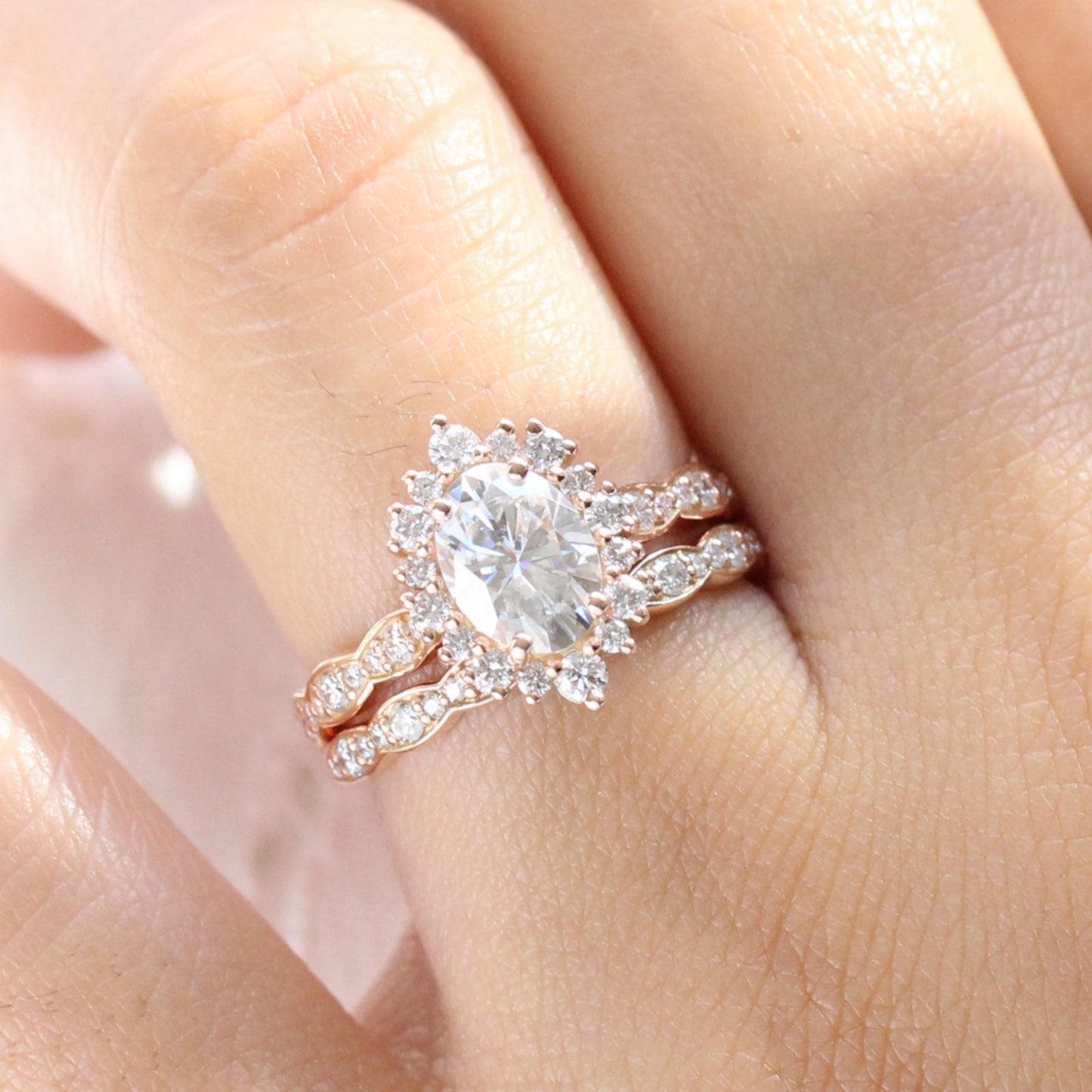 Tiara Halo Scalloped Bridal Set With Moissanite Diamond Band