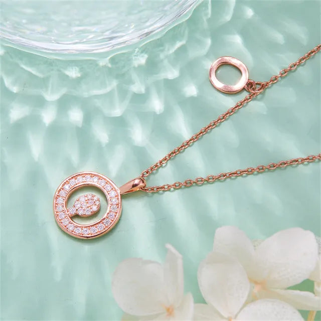 \ O \" Letter Moissanite Diamond Necklace for Women"