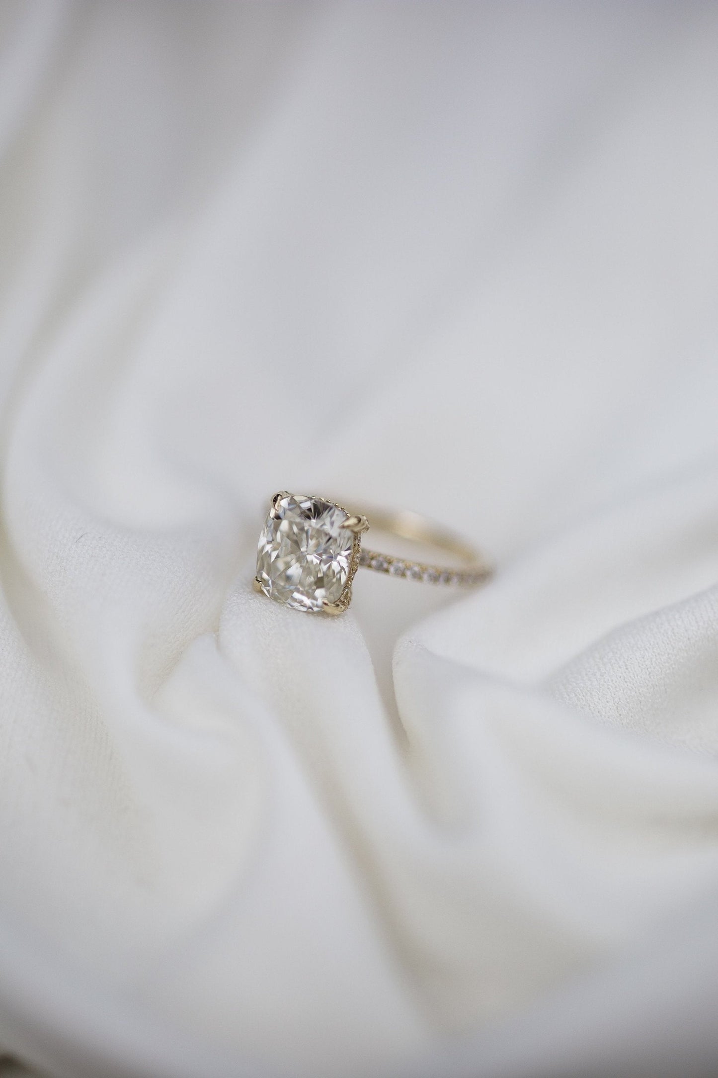 2.0CT Cushion Cut Hidden Halo Moissanite Diamond Engagement Ring