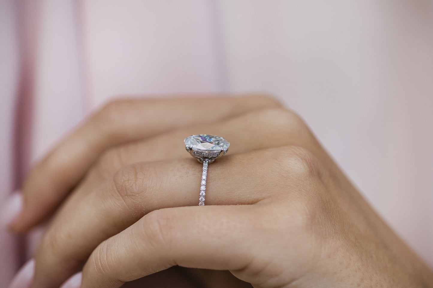 4.0CT Crushed Ice Oval Cut Hidden Halo Moissanite Engagement Ring