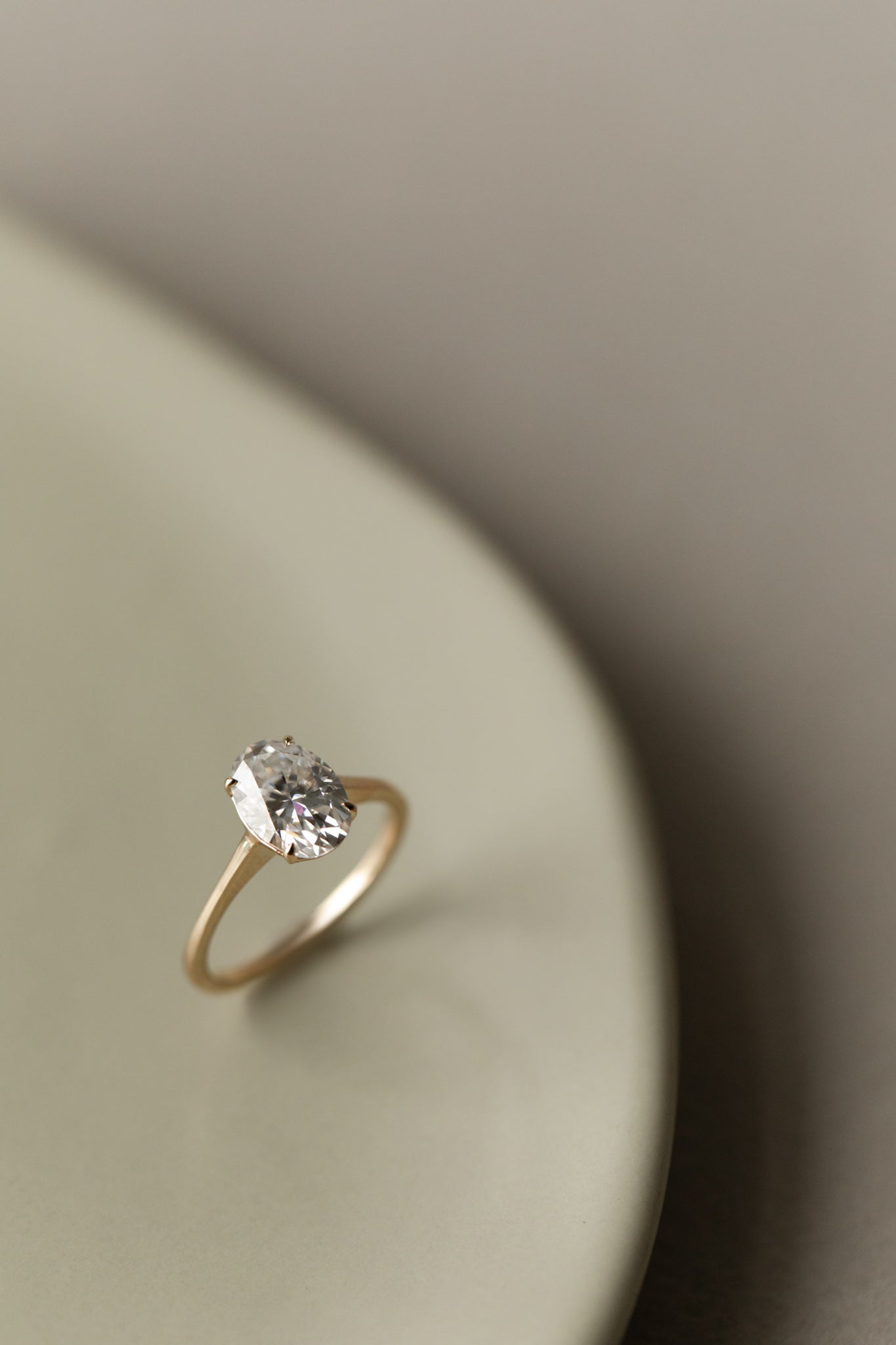 2.10 CT Oval Moissanite Solitaire Engagement Ring