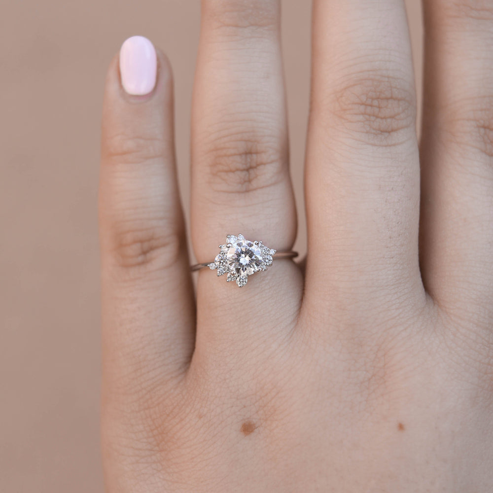 1.05ct Round Cluster Diamond Moissanite Engagement Ring