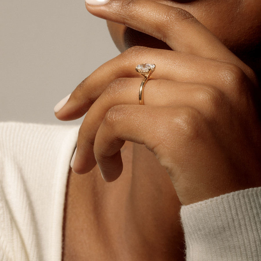 1.50 CT Oval Moissanite Solitaire Engagement Ring