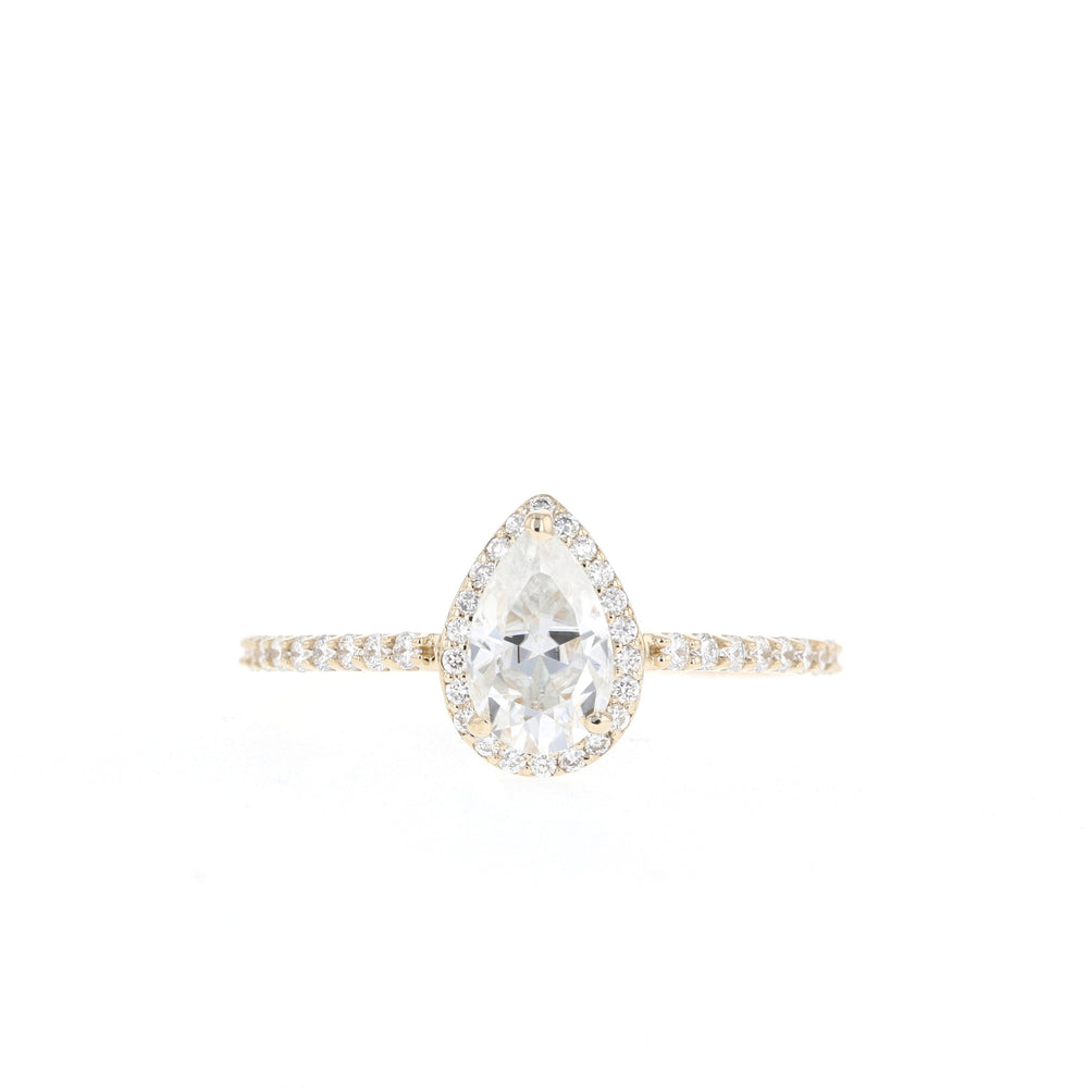 0.8CT Pear Moissanite Halo Diamond Engagement Ring