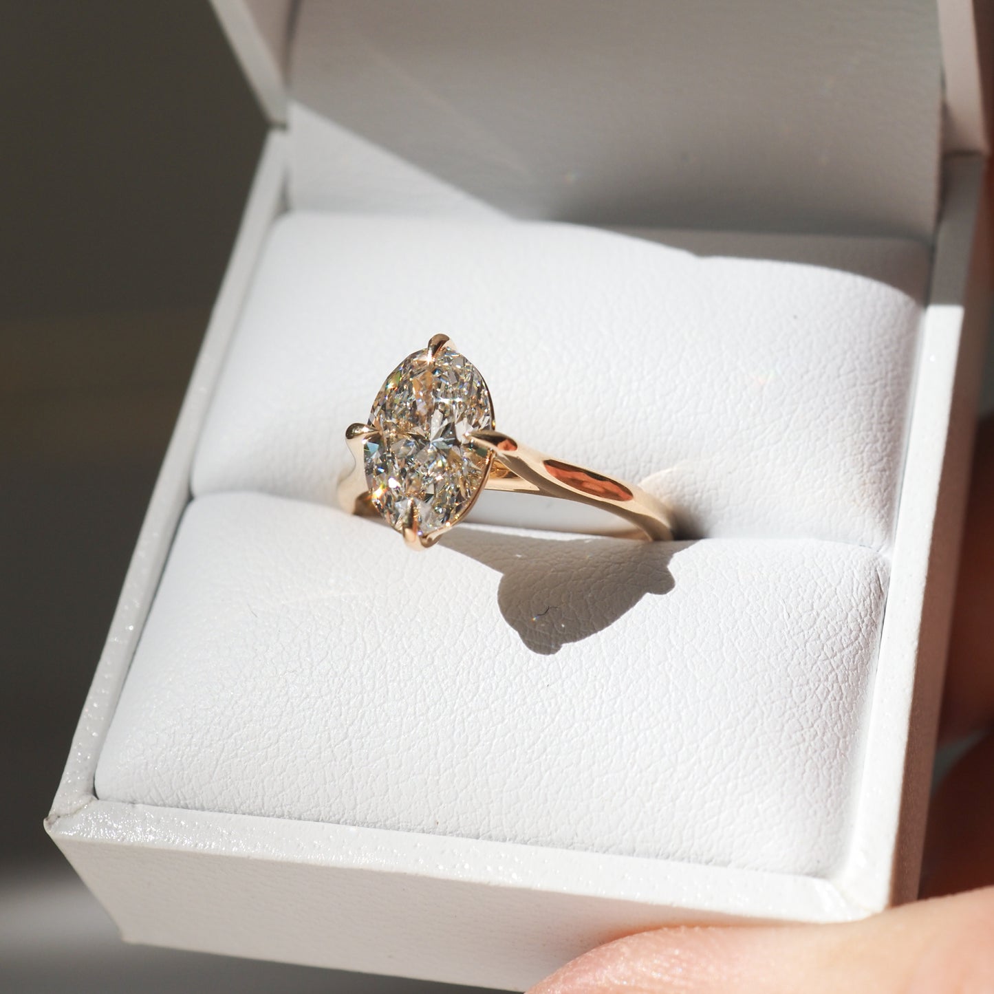 1.5 CT Oval Moissanite Solitaire Engagement Ring