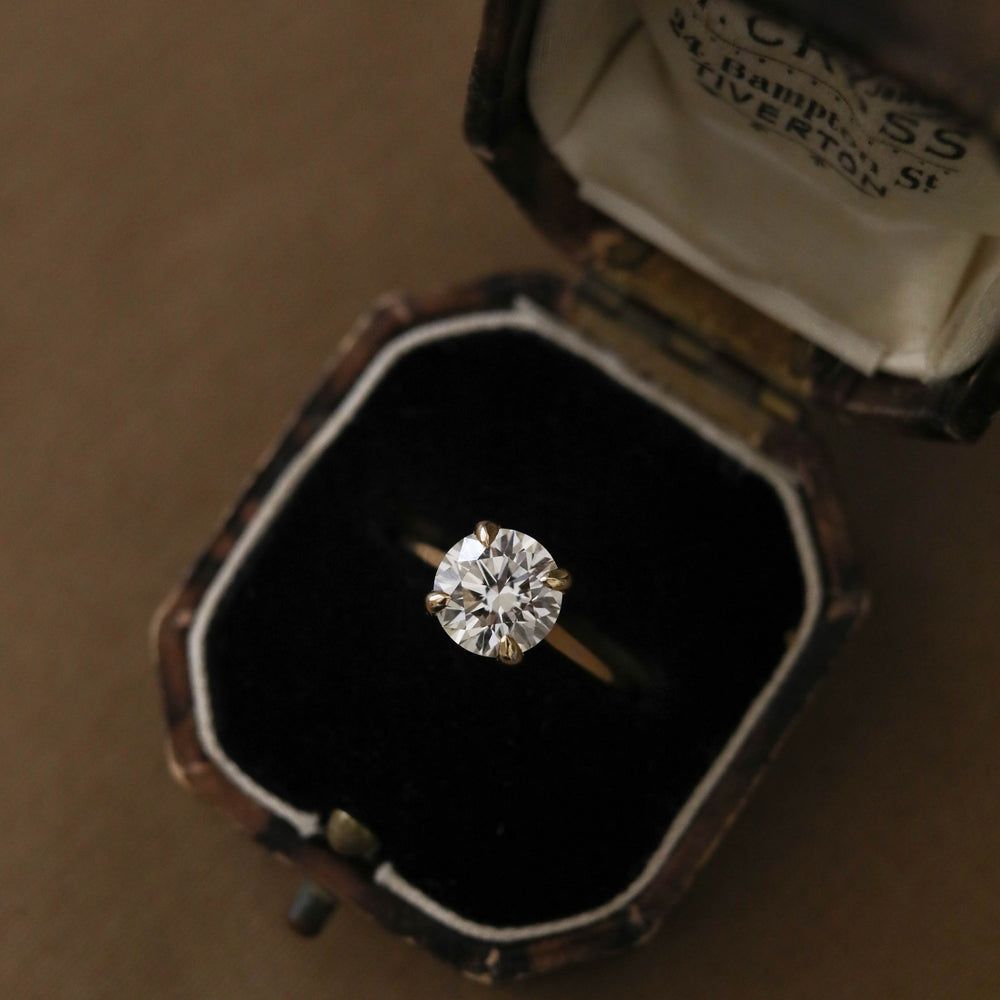 1.5ct Round Moissanite Solitaire Diamond Engagement Ring