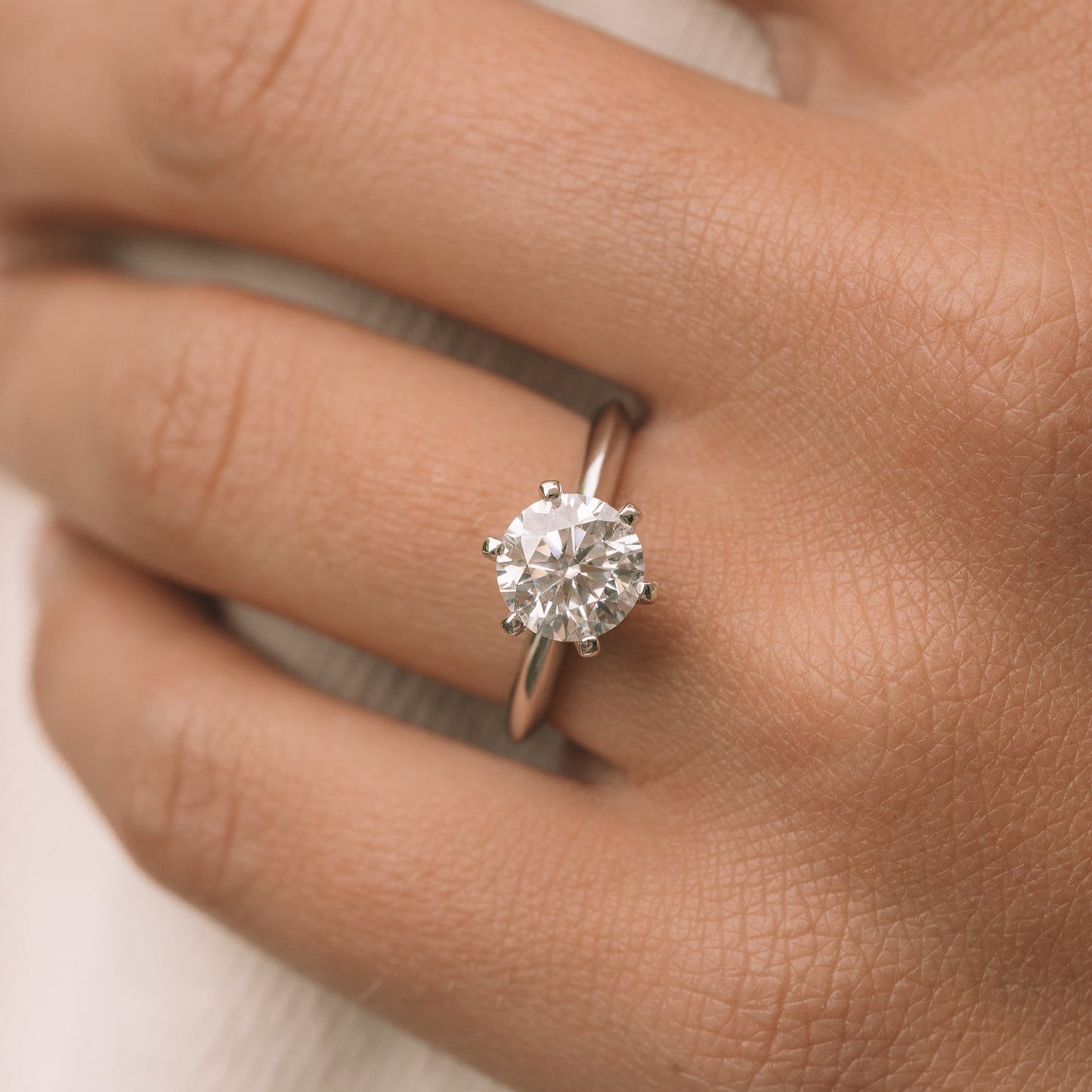 2 ct Round cut Moissanite Engagement Ring