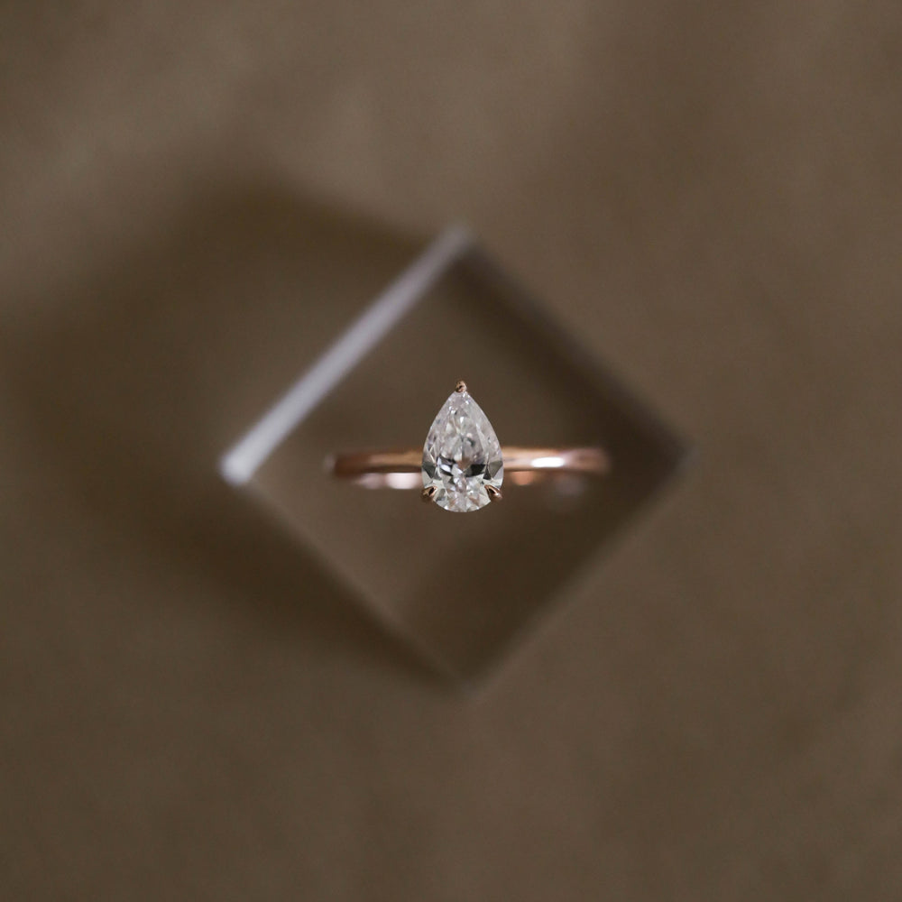 0.80CT Pear Moissanite Solitaire Diamond Engagement Ring