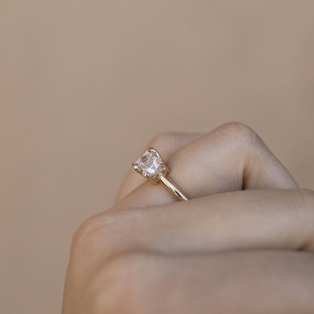 1.20CT Oval Moissanite Three Stone Diamond Engagement Ring