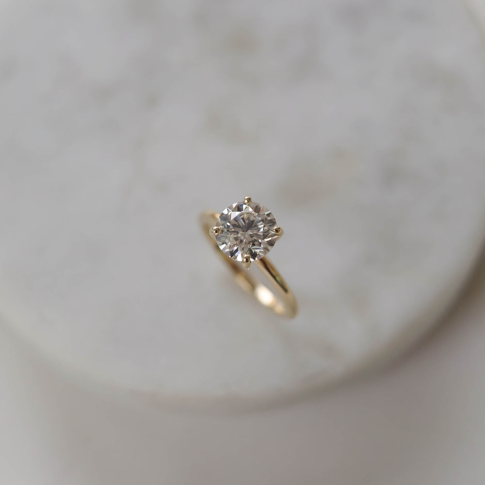 1.50CT Round Moissanite Solitaire Diamond Engagement Ring