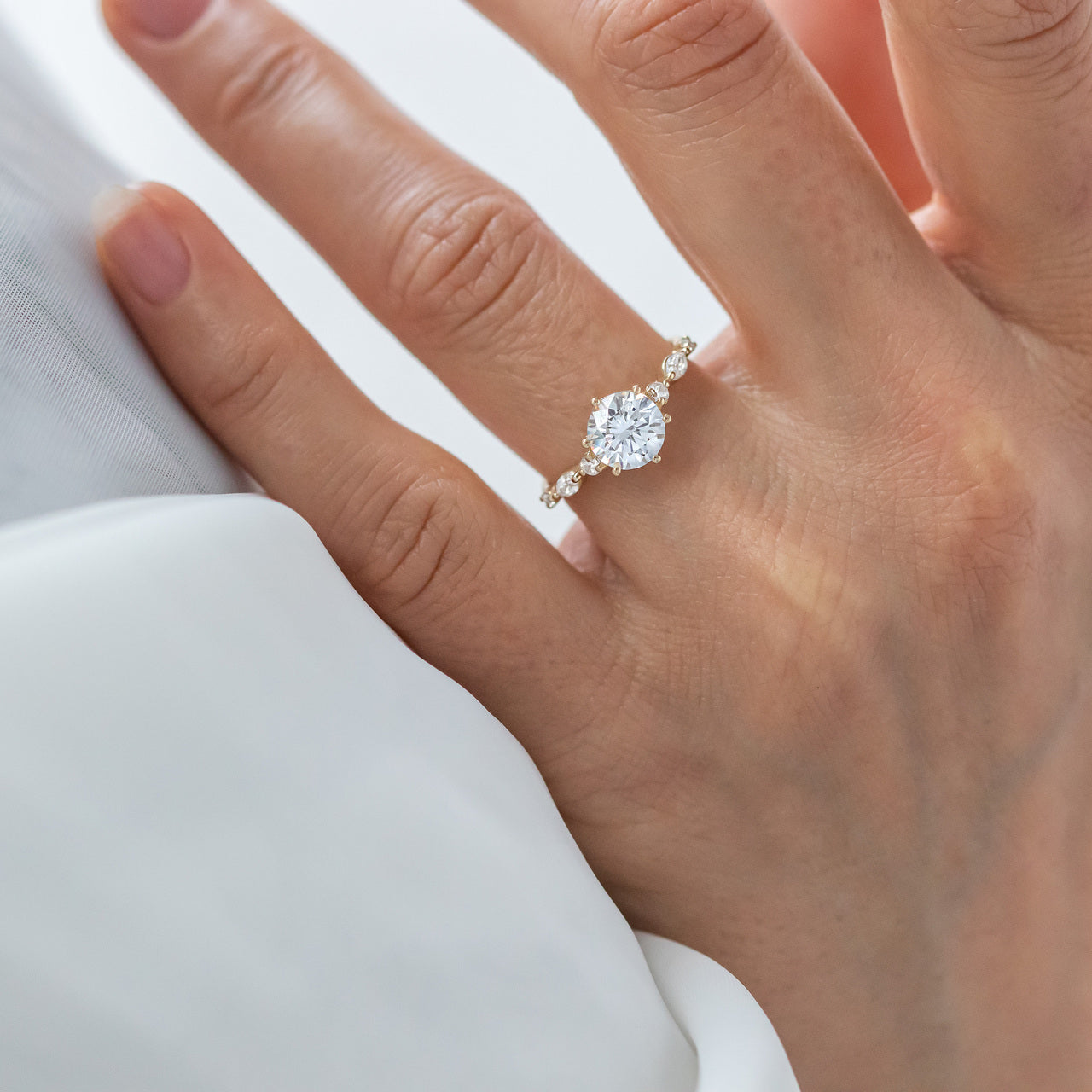 1.35CT Round Cut Moissanite Engagement Ring