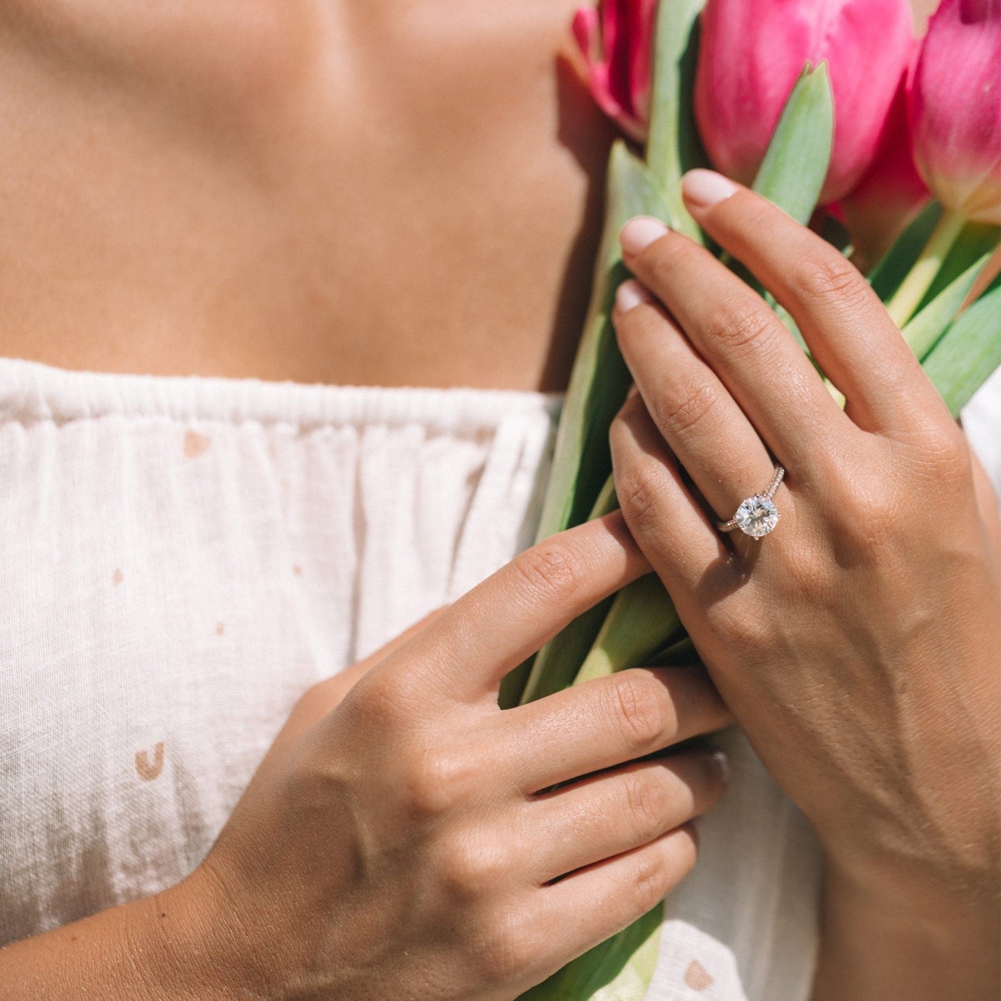2.30 ct Round cut Moissanite Engagement Ring