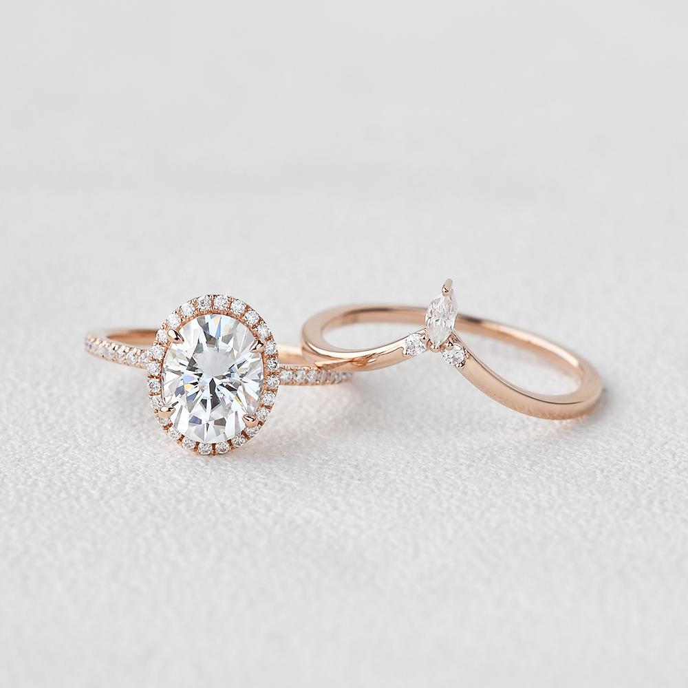 2.54CT Oval Moissanite Halo Engagement Ring with Curved Stacking Band