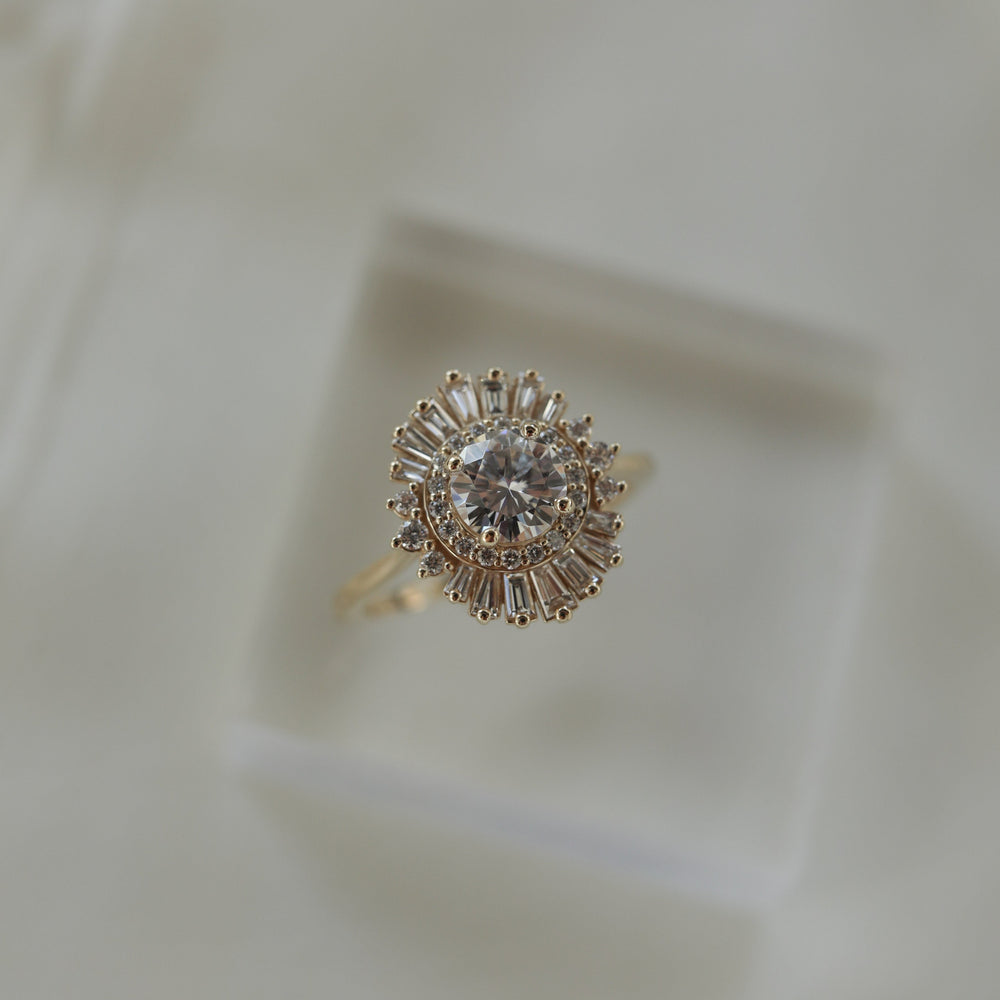 1.0CT Round Moissanite Halo Cluster Diamond Engagement Ring