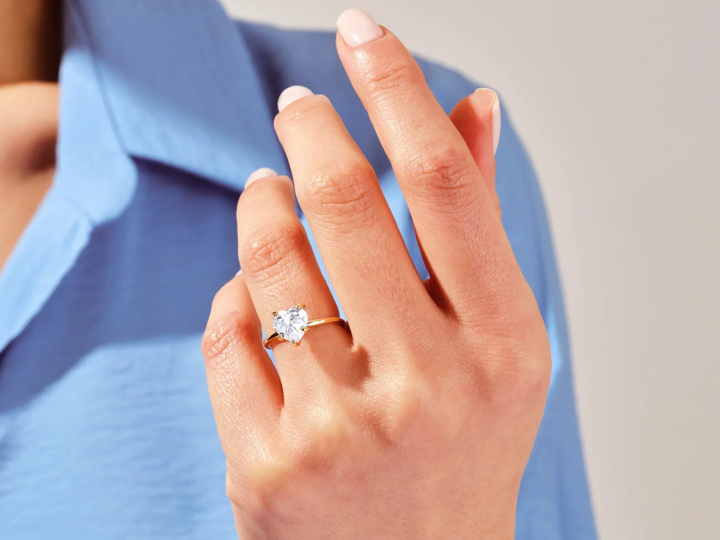 2.0CT Heart Cut Diamond Solitaire Moissanite Engagement Ring
