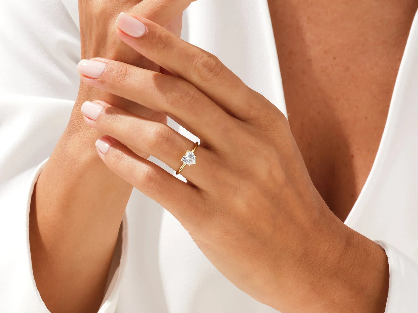 1.0CT Heart Diamond Knife Edge Solitaire Moissanite Engagement Ring