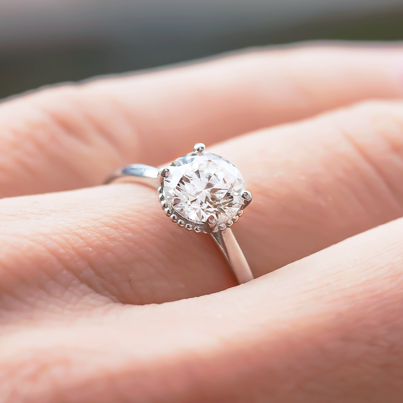 1 CT Round Cut Four Prong Moissanite Engagement Ring