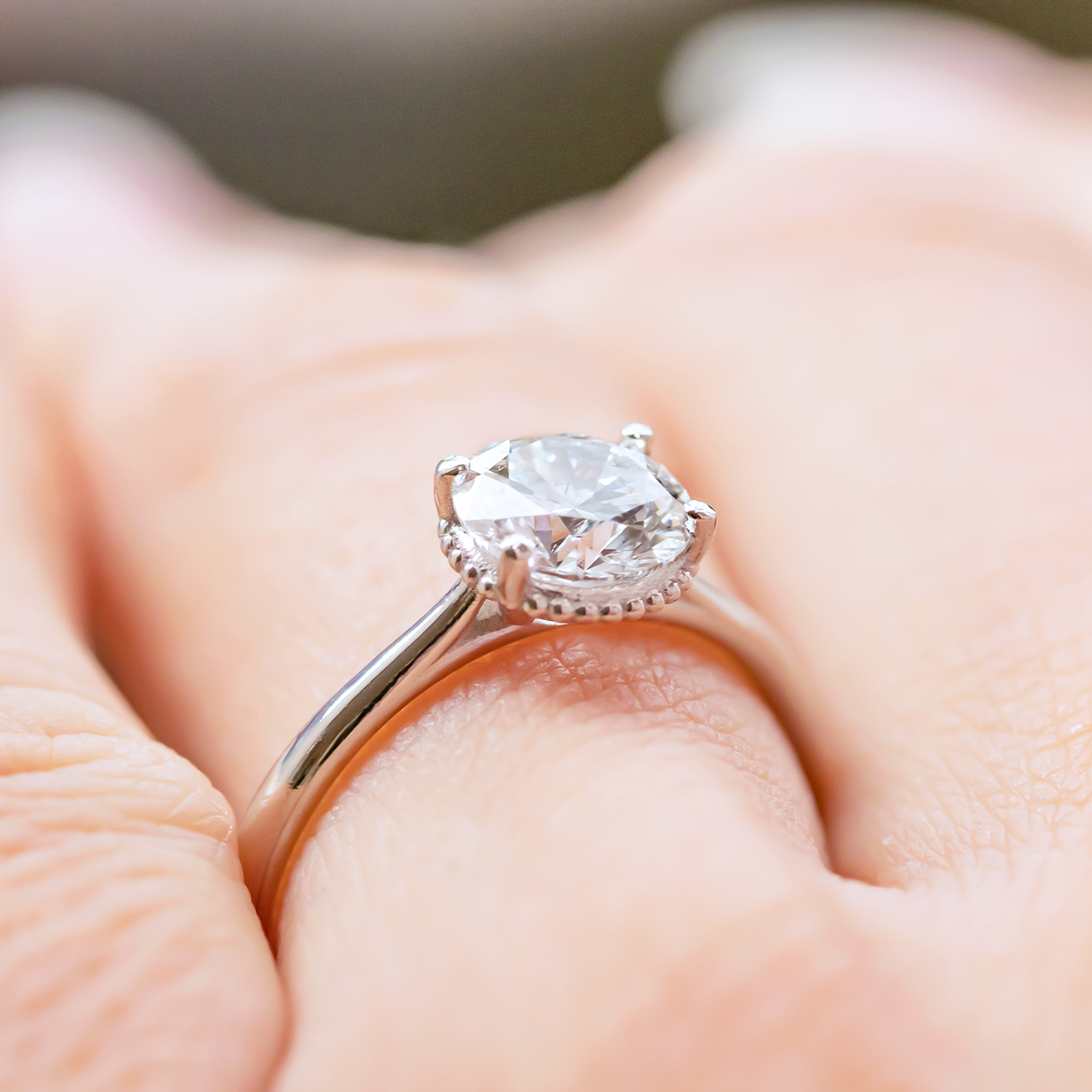 1 CT Round Cut Four Prong Moissanite Engagement Ring