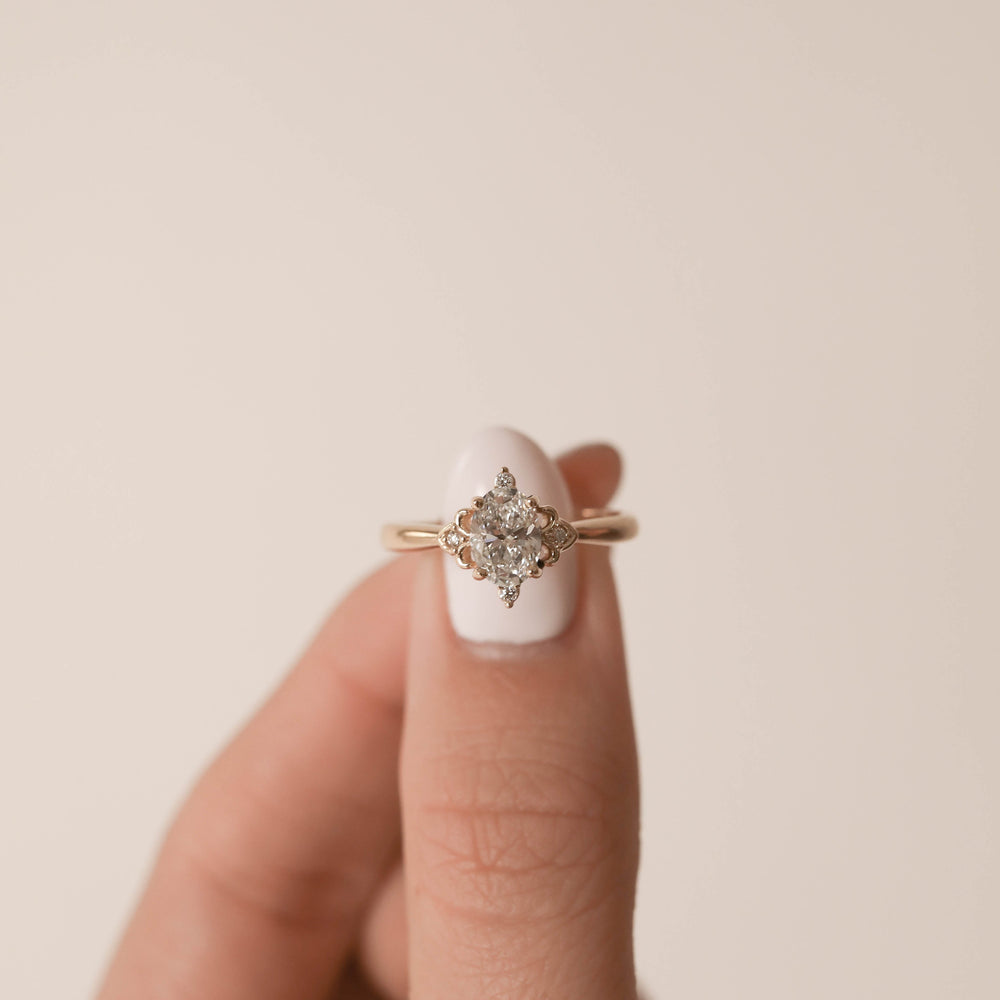 1.2ct Oval Moissanite Vintage Solitaire Diamond Engagement Ring