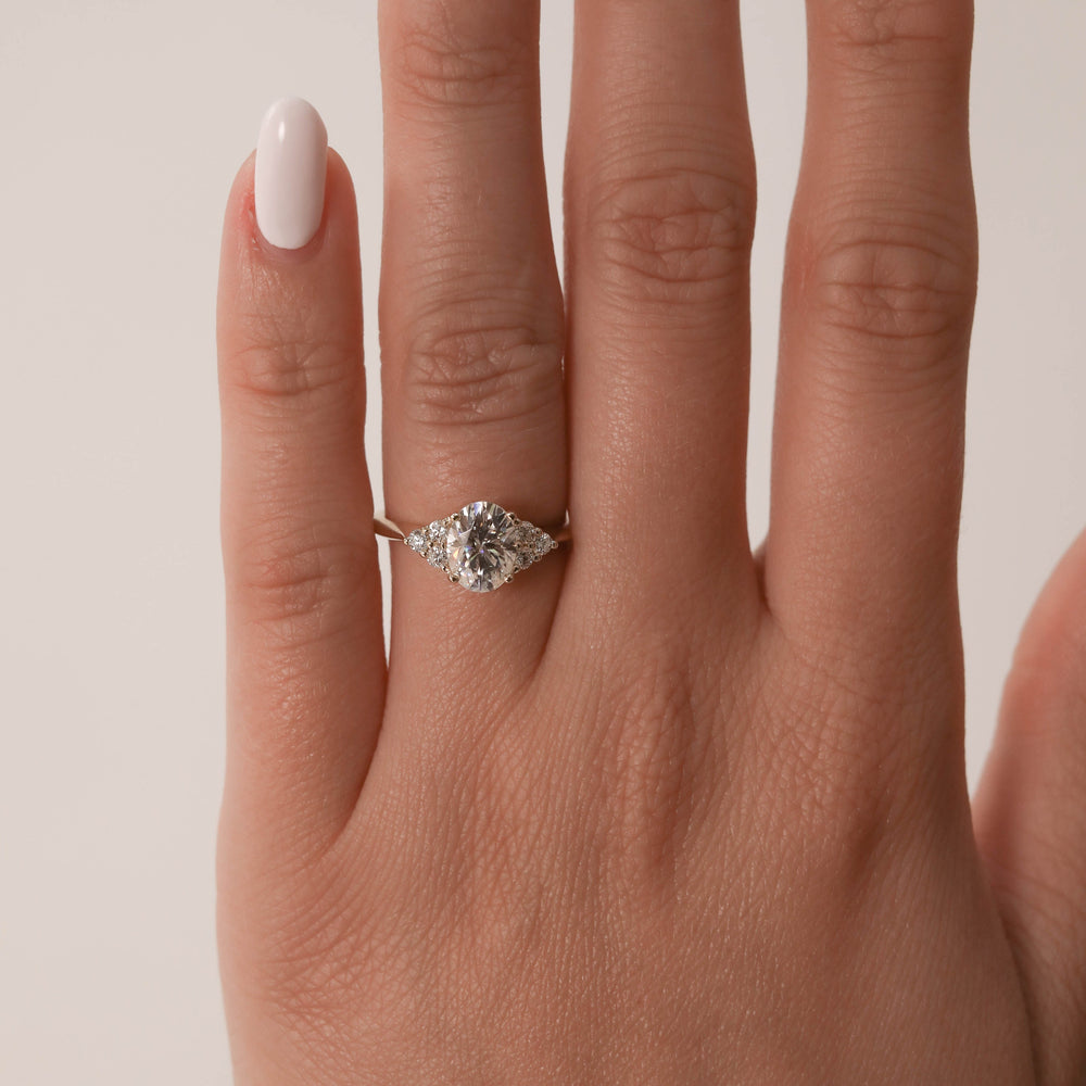 1.20CT Oval Moissanite Cluster Diamond Engagement Ring