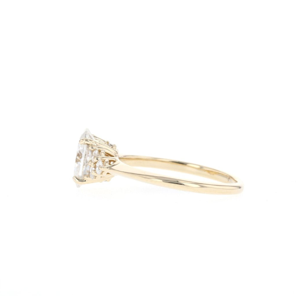 1.20CT Oval Moissanite Cluster Diamond Engagement Ring