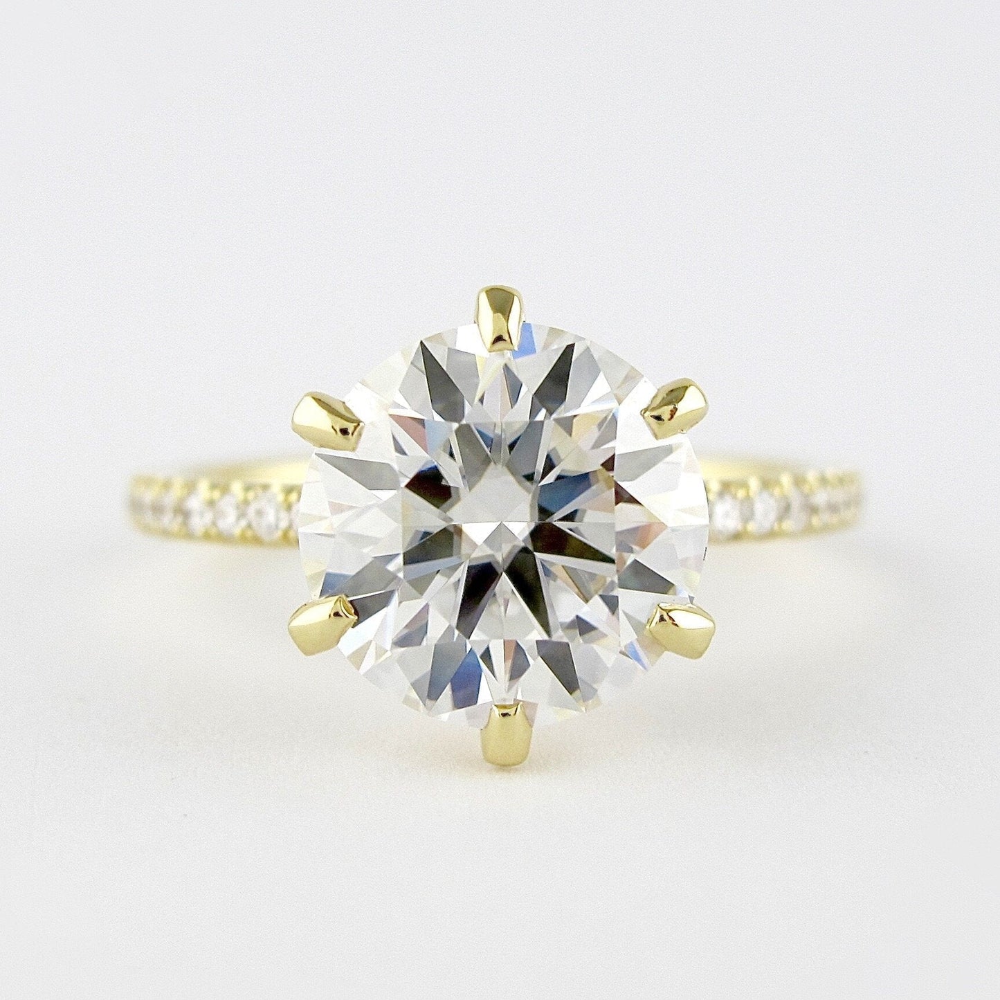 1.90CT Round Cut Diamond Prong Moissanite Engagement Ring