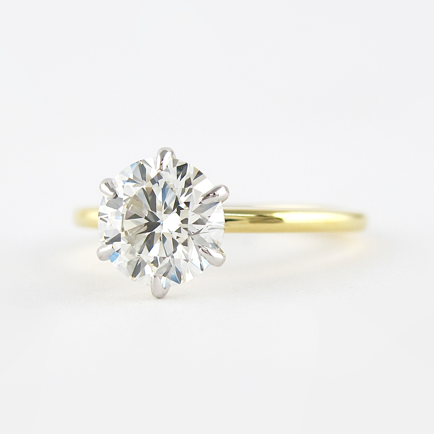 1.0CT Round Cut Six Prongs Moissanite Solitaire Diamond Engagement Ring