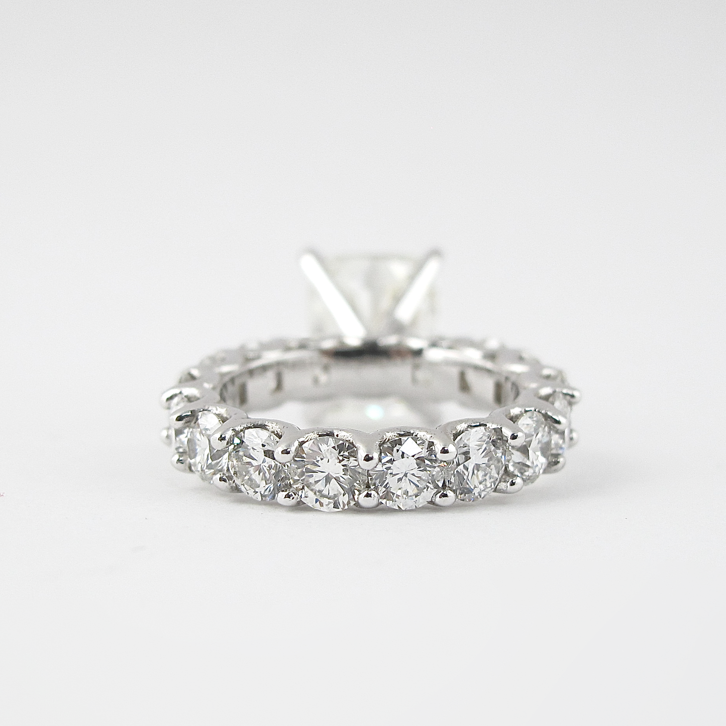 1.50CT Cushion Cut Moissanite Solitaire Engagement Ring