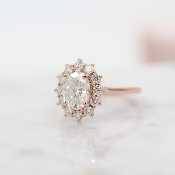 2ct Round Cut Halo Moissanite Diamond Engagenent Ring