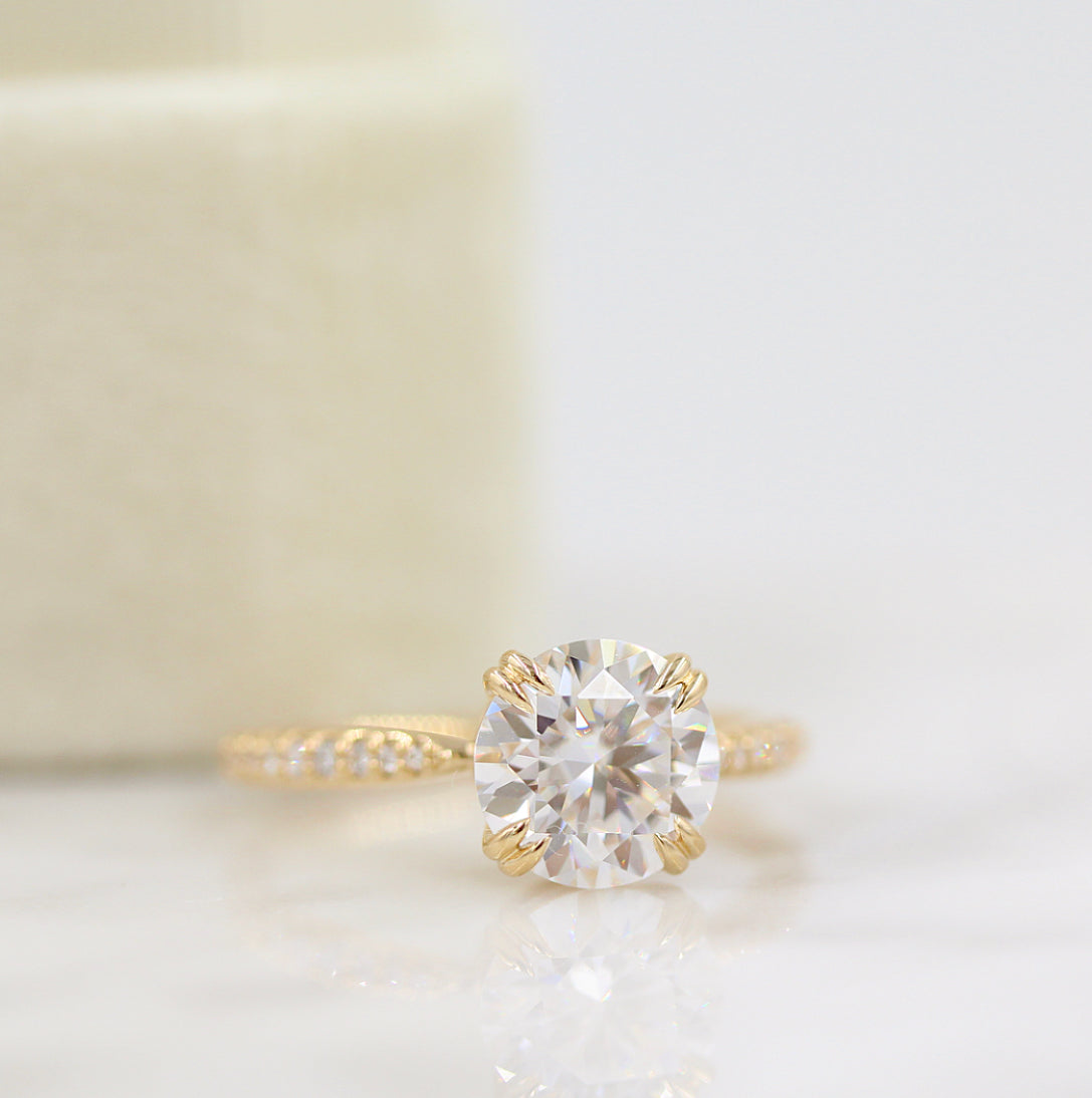 2ct Round Cut Solitaire Moissanite Diamond Engagement Ring