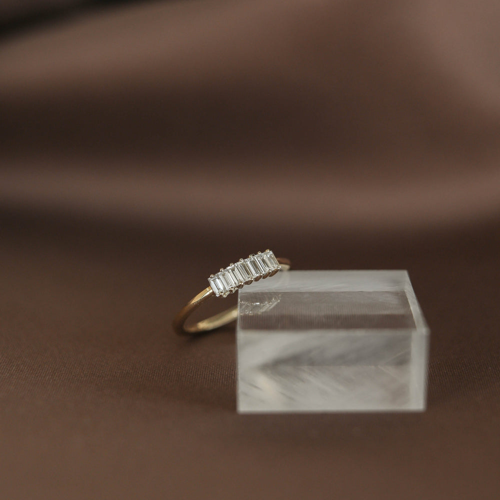 0.42CT Emerald Cut Moissanite Diamond Wedding Band