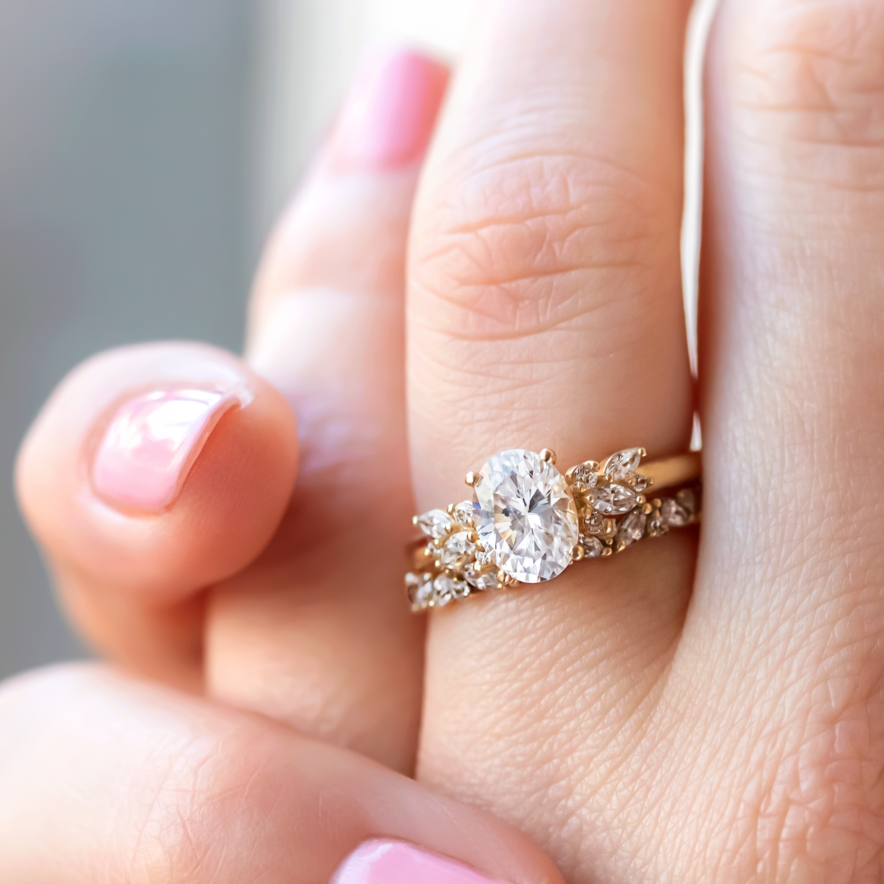 1.33 CT Oval Cut Moissanite Engagement Ring