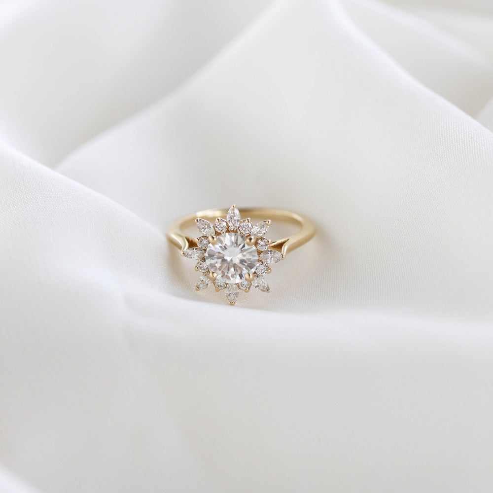 1.05CT Round Cut Cluster Moissanite Diamond Engagement Ring