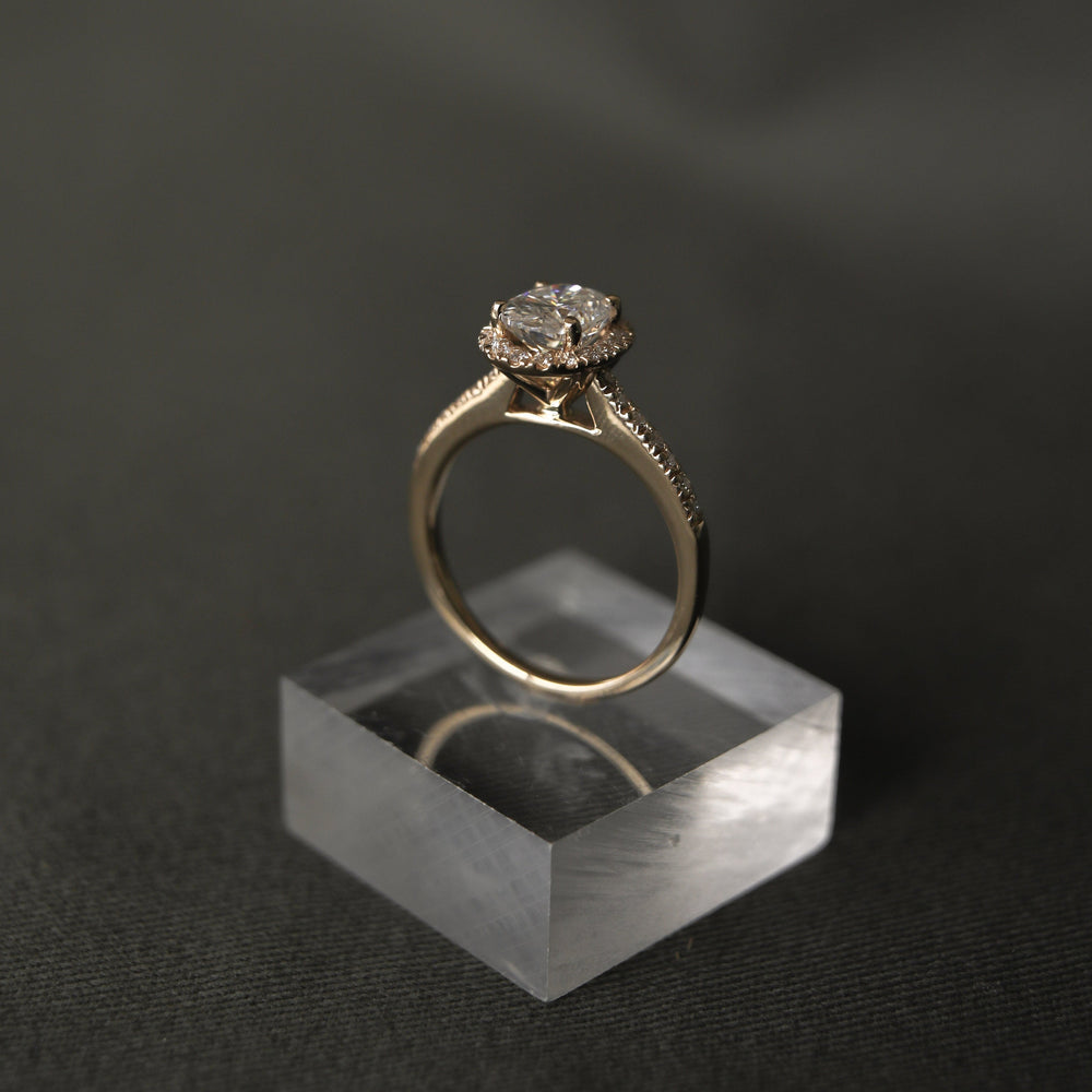 1.20CT Oval Moissanite Halo Diamond Engagement Ring